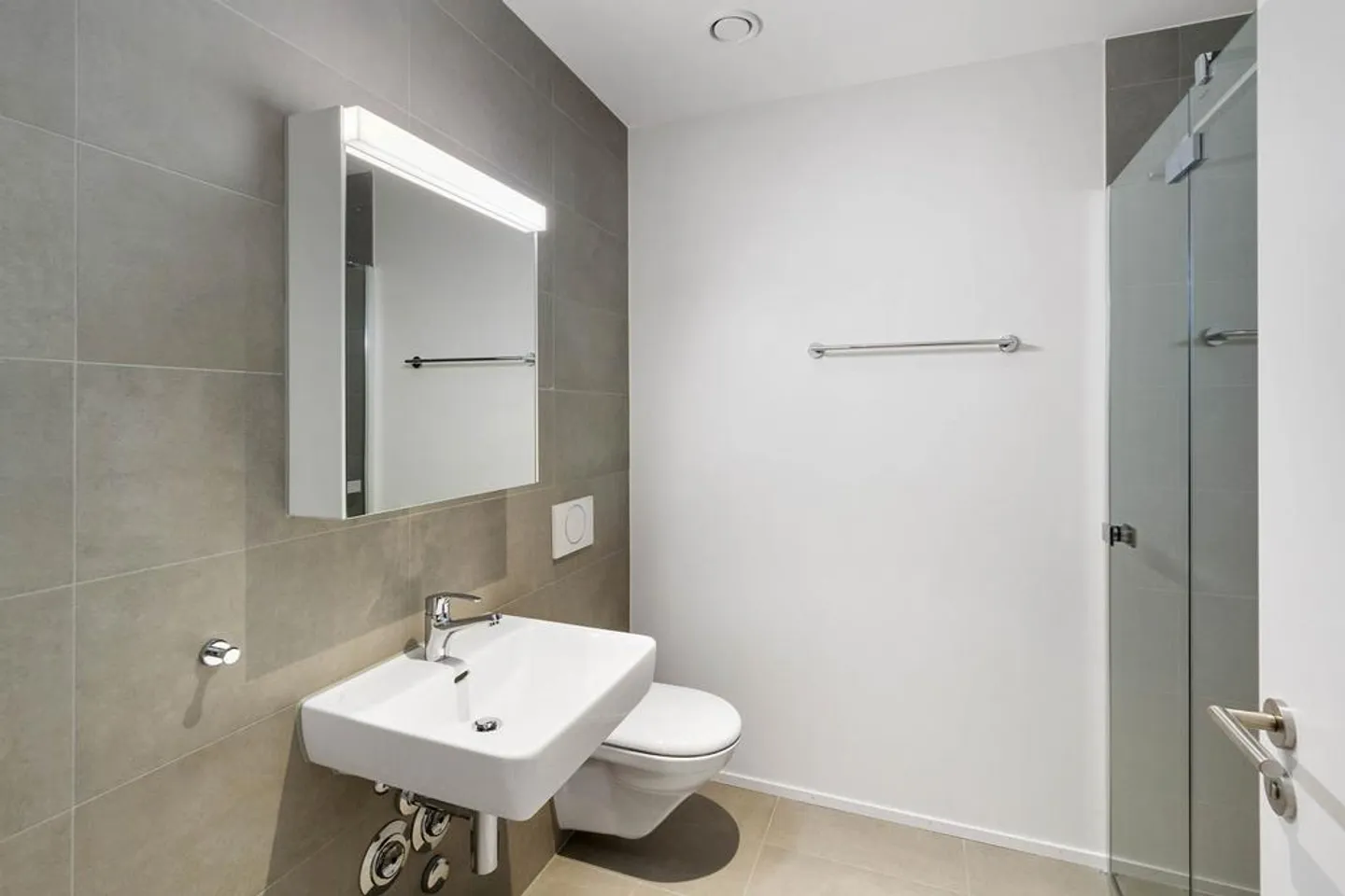 Modernes Apartment mit Loggia - Foto 5 von 5