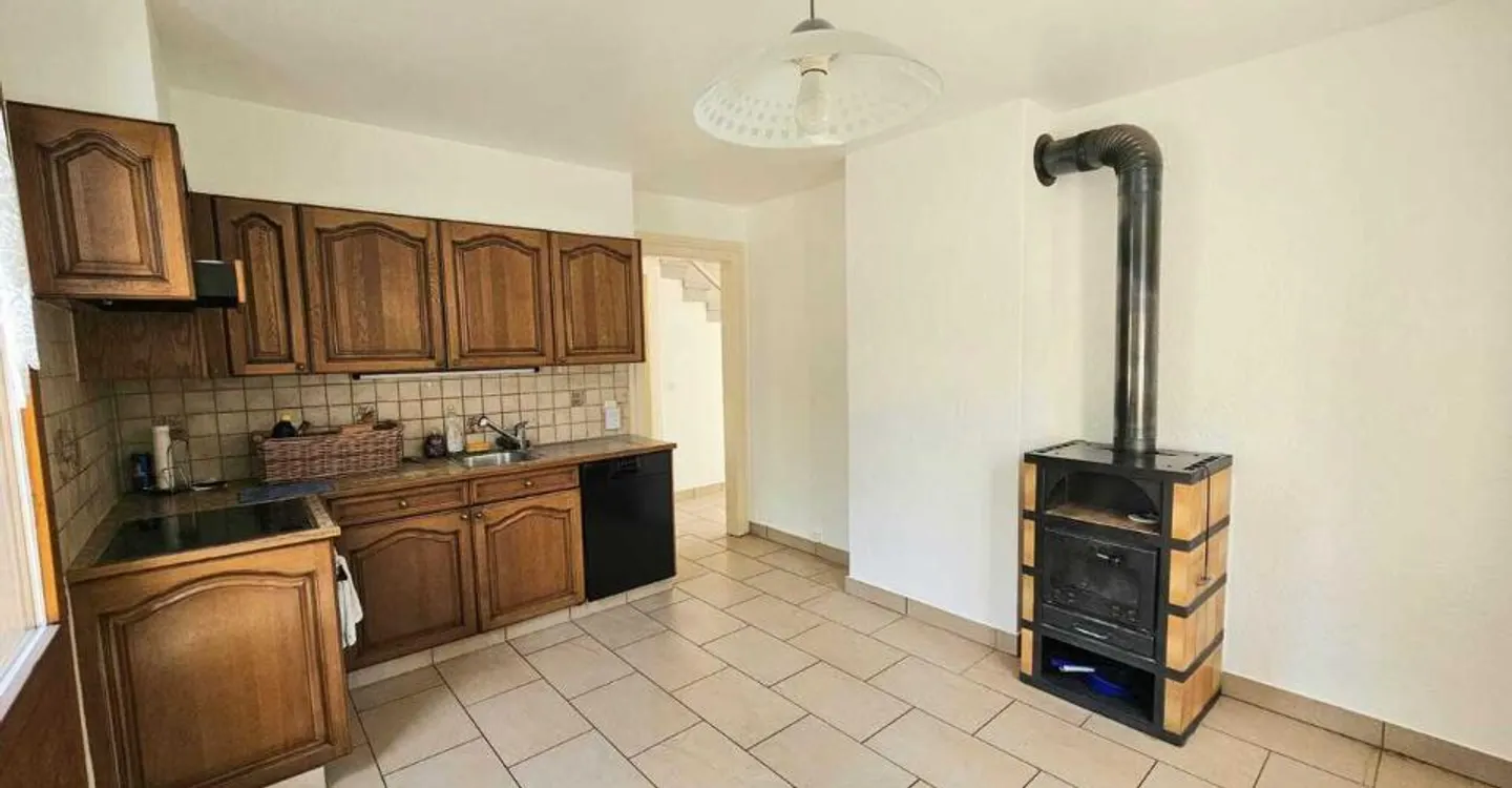 Charmante maison bifamiliale de 4.5 pièces à Nyon - Foto 2 di 12