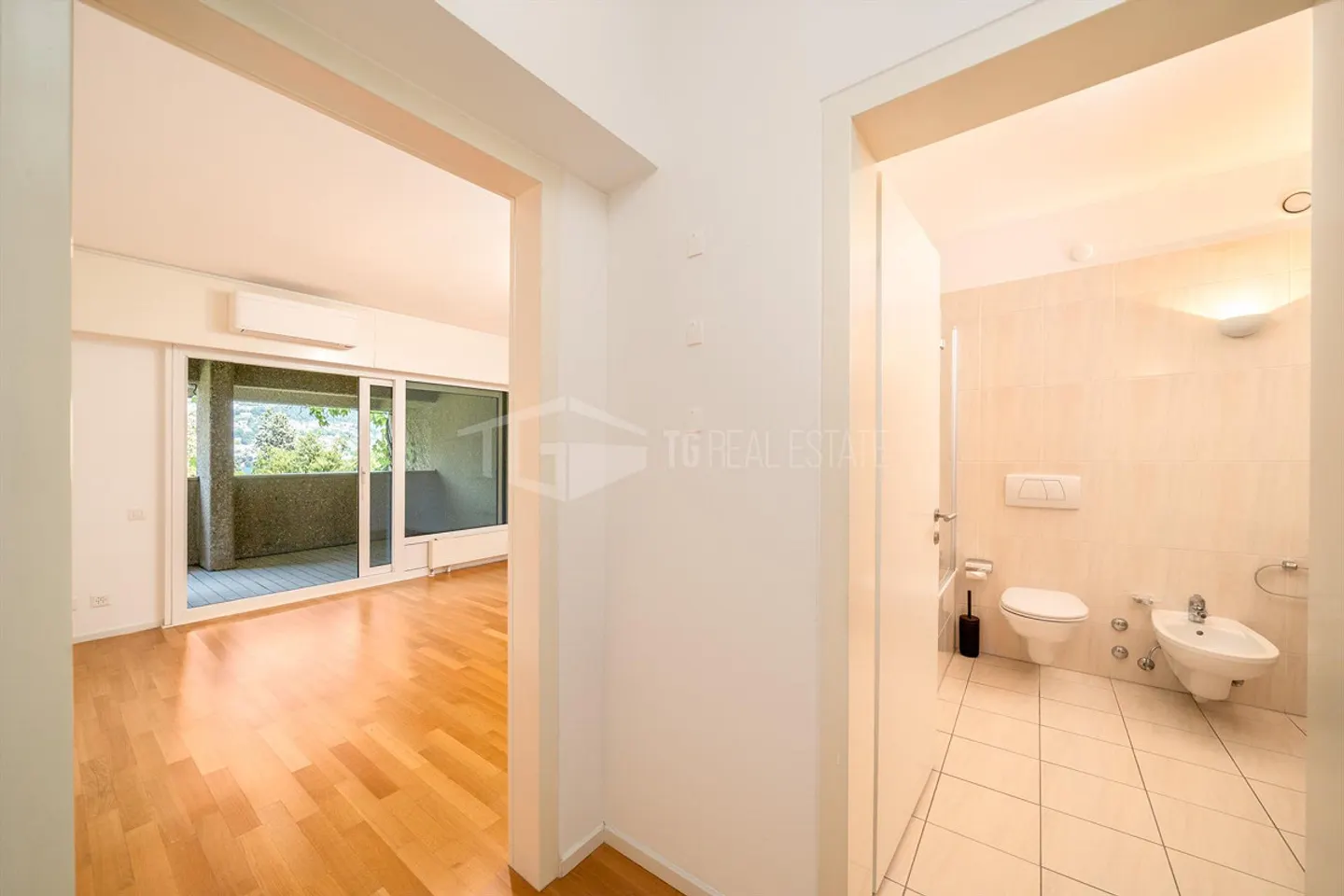 Duplex con vista lago a Paradiso - Foto 7 di 13