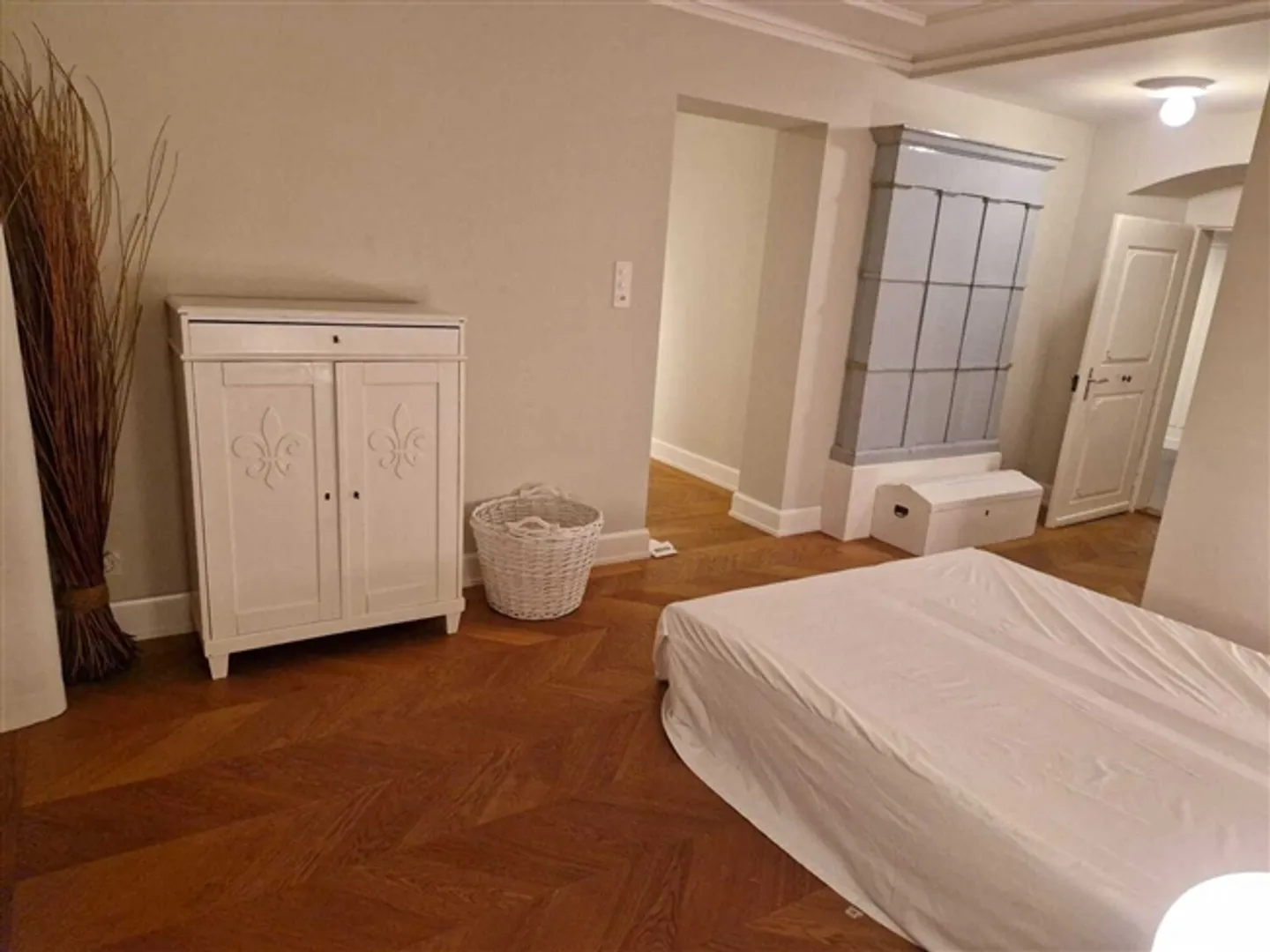 «4½ ZI-WOHNUNG IN ZÜRICH, MÖBLIERT» - Photo 7 of 9