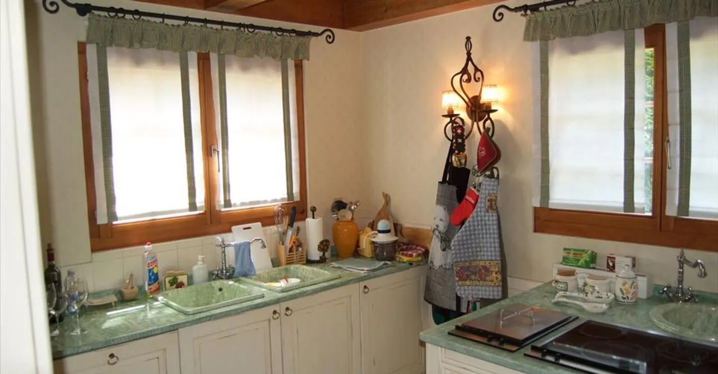 Chalet - Photo 10 of 25