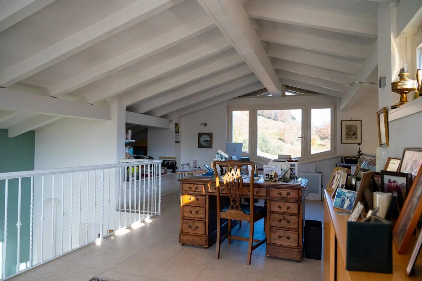 IMPORTANT VILLA SURROUNDED BY A LARGE PARK WITH LAKE VIEW - Photo 8 of 13