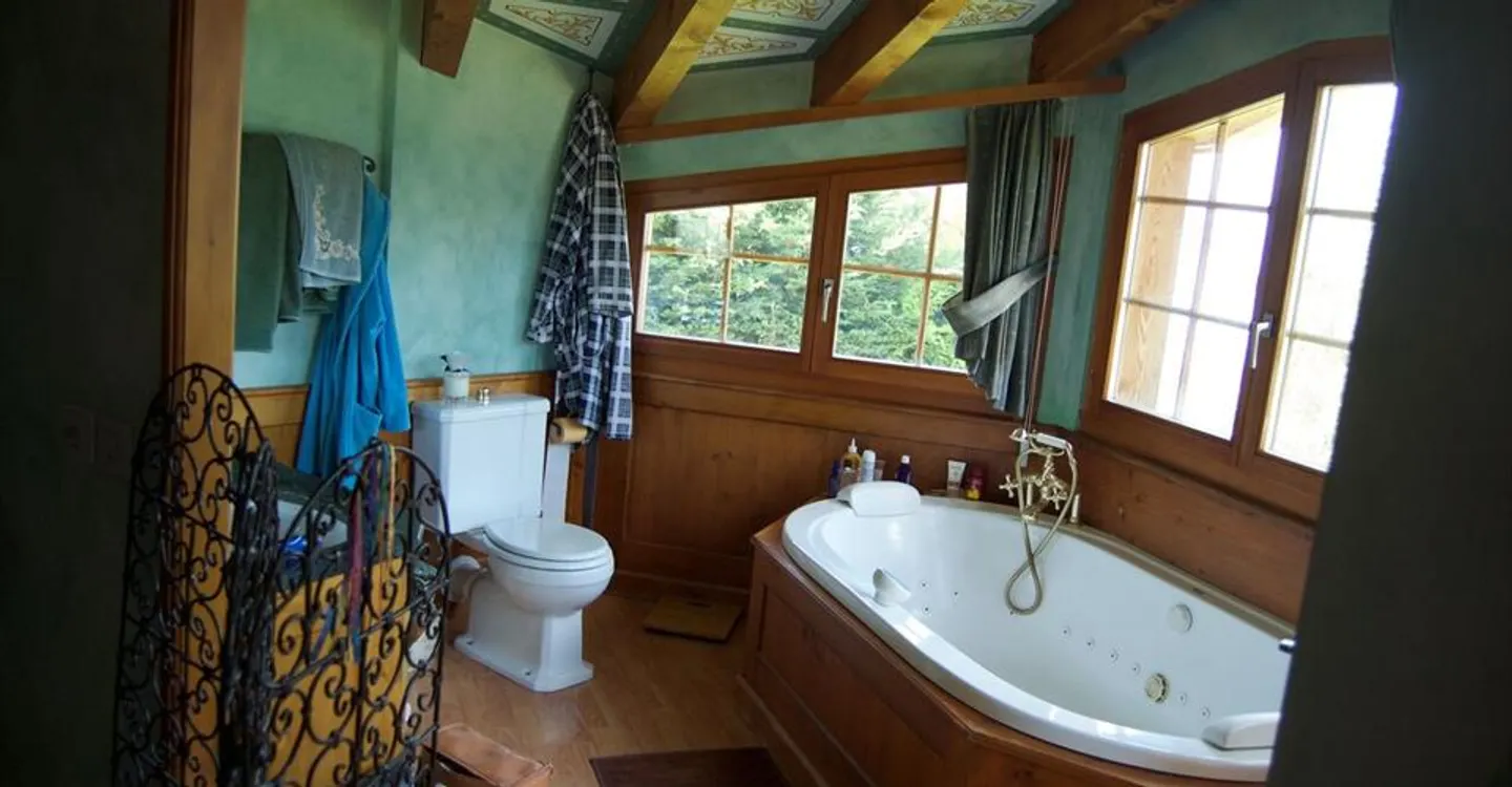 Chalet - Photo 15 of 25