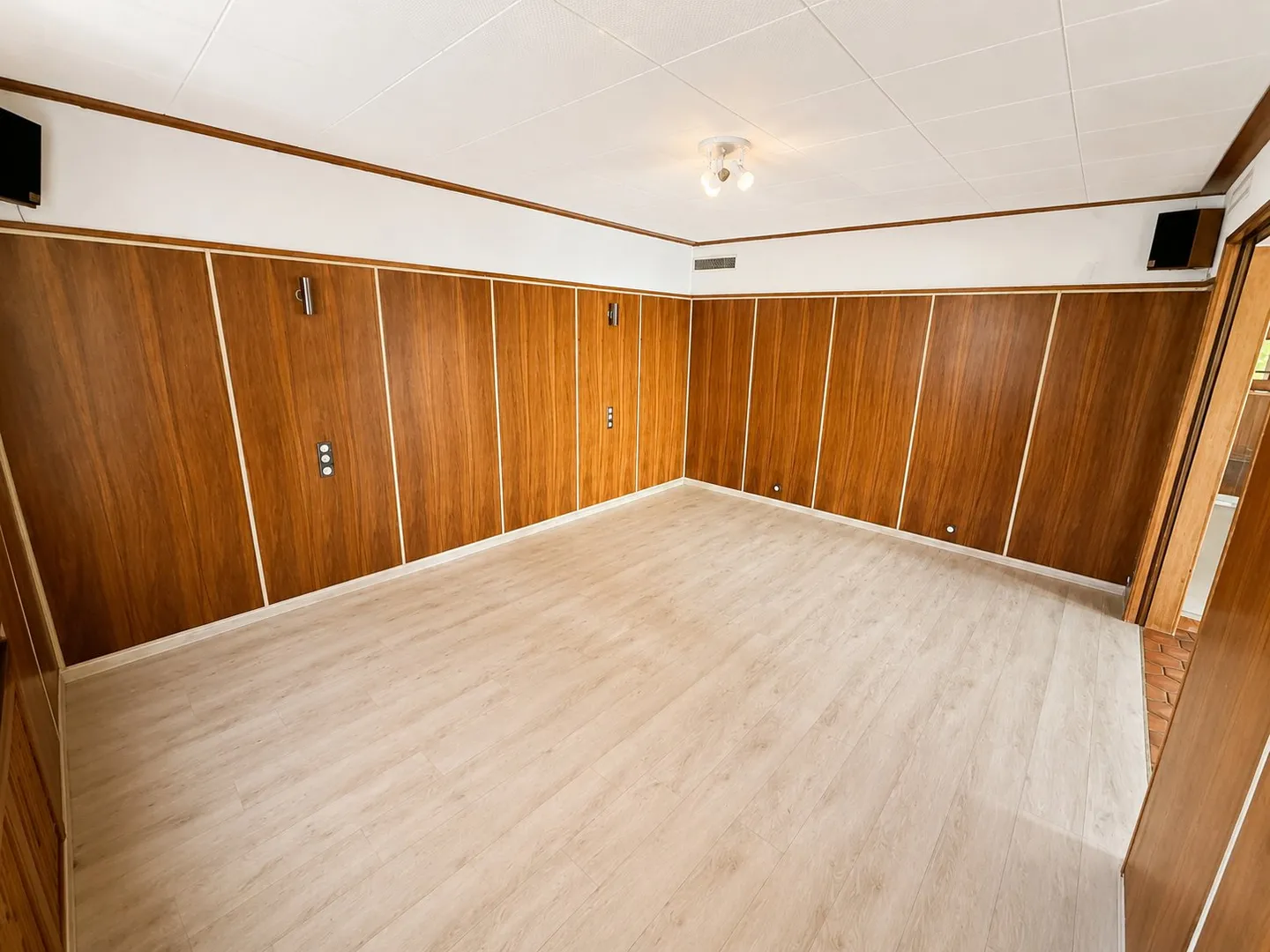 Commercial Space for Restaurant - Photo 6 of 19