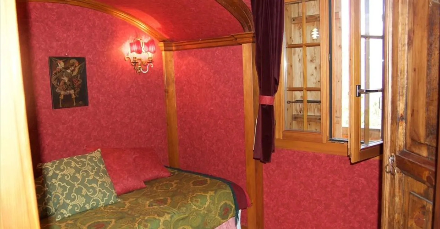 Chalet - Photo 16 of 25