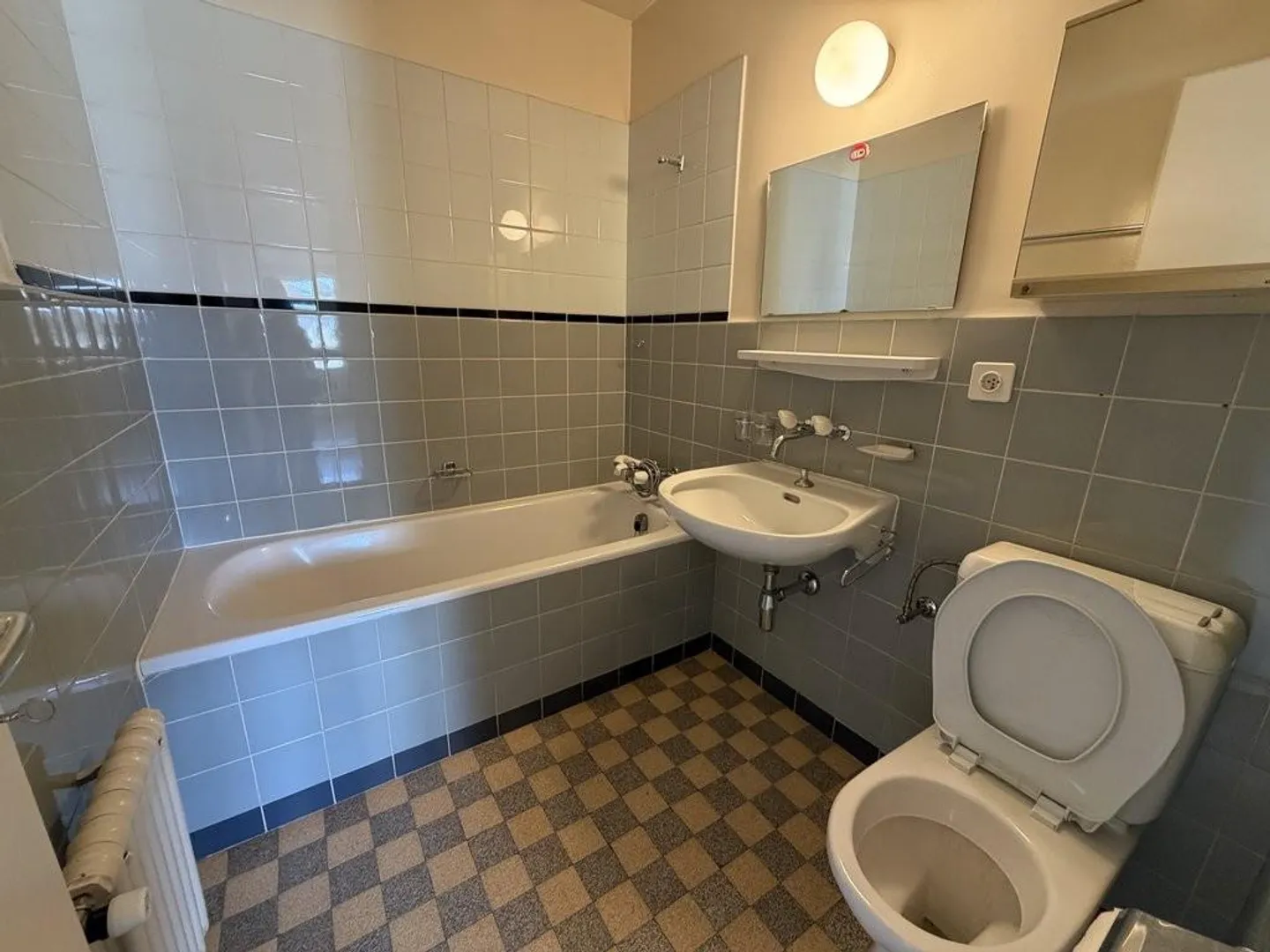 Charmant appartement 2.5 pièces - Photo 5 sur 6