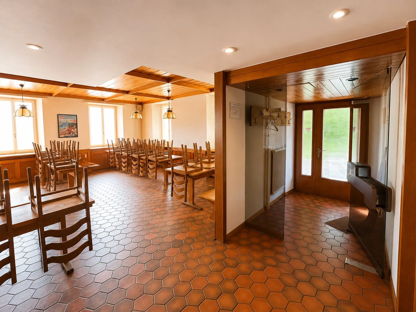 Commercial Space for Restaurant - Photo 9 of 19