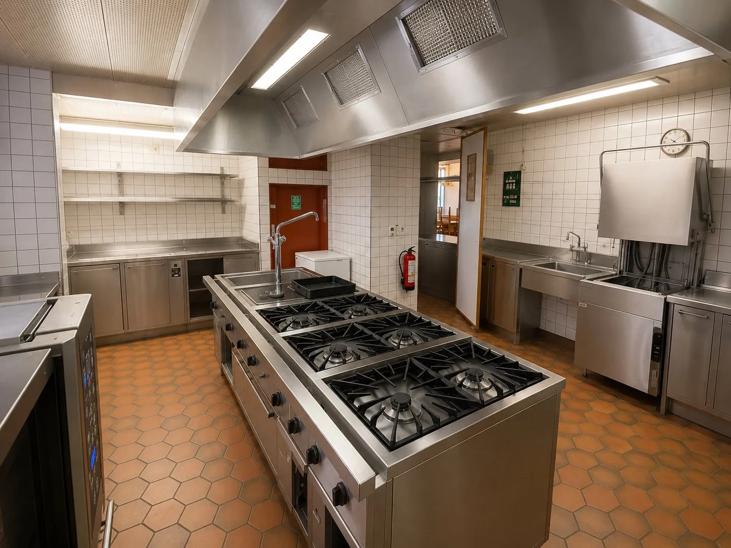 Commercial Space for Restaurant - Photo 14 of 19