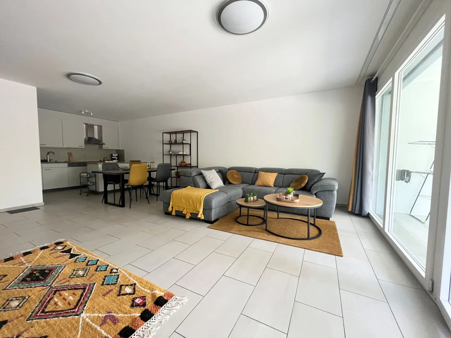 4.5 Room Apartment - Photo 2 of 4