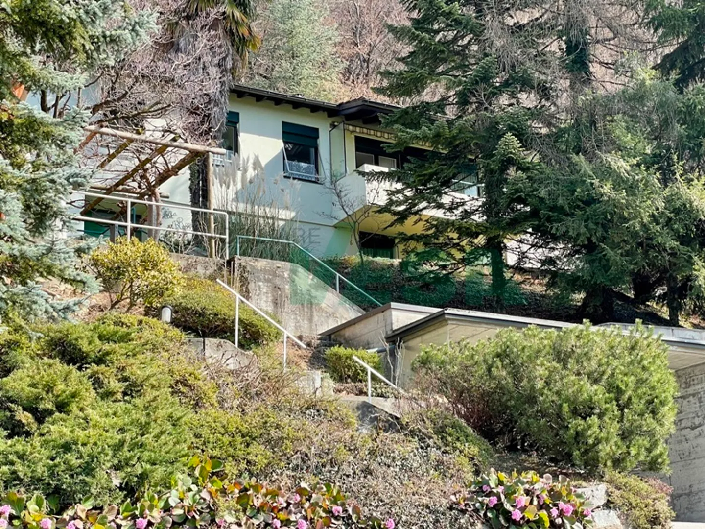 Gemütliches Einfamilienhaus/Ferienhaus mit schönem Panoramablick - Foto 1 von 11