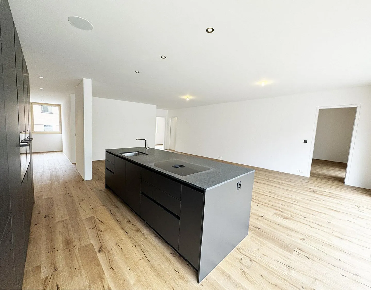 Neur 4.5 Room Apartment with Dream View - Photo 7 of 17