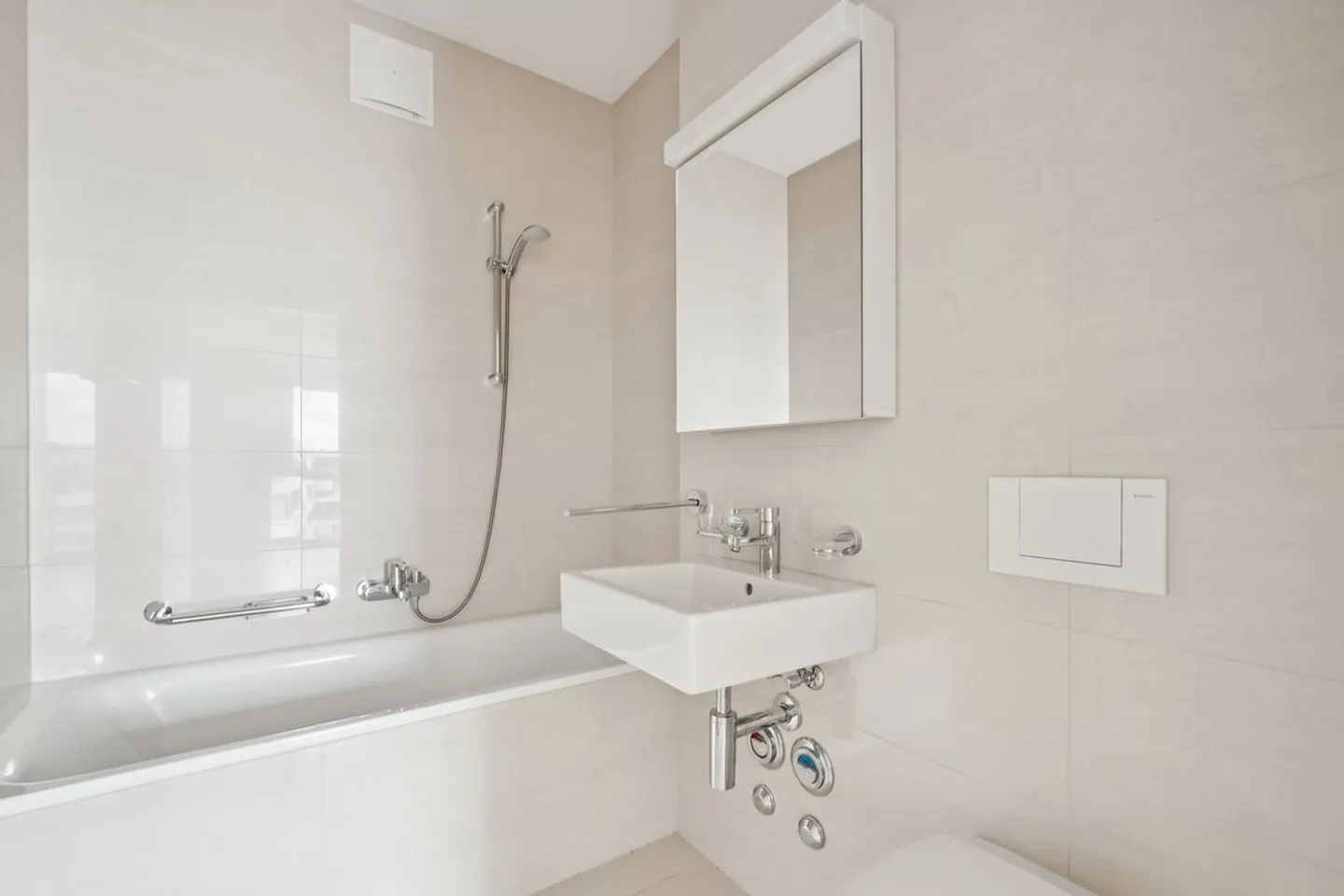 Appartement moderne avec vue - Photo 10 sur 11