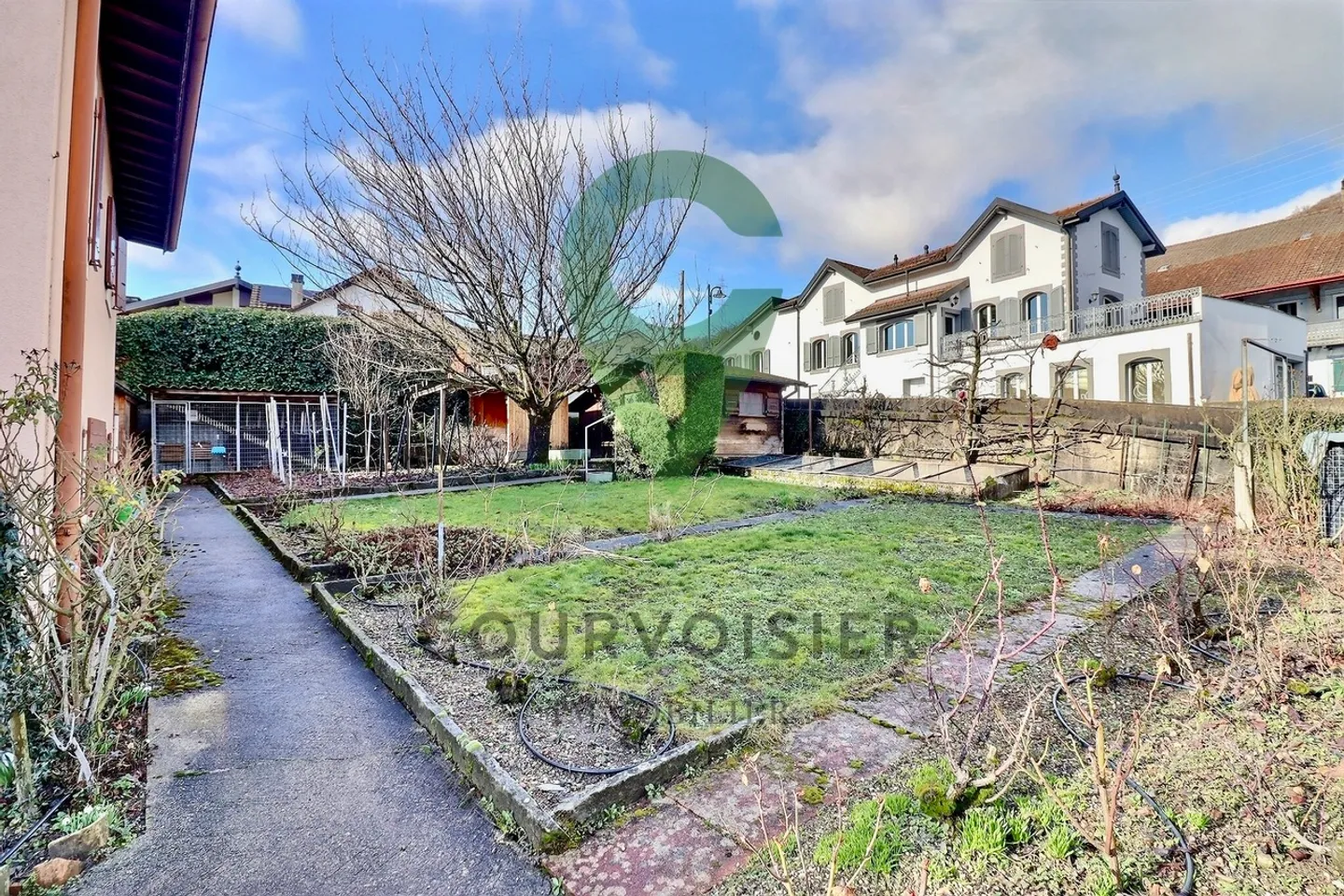 Spacious village house with character and great potential - Photo 15 of 21