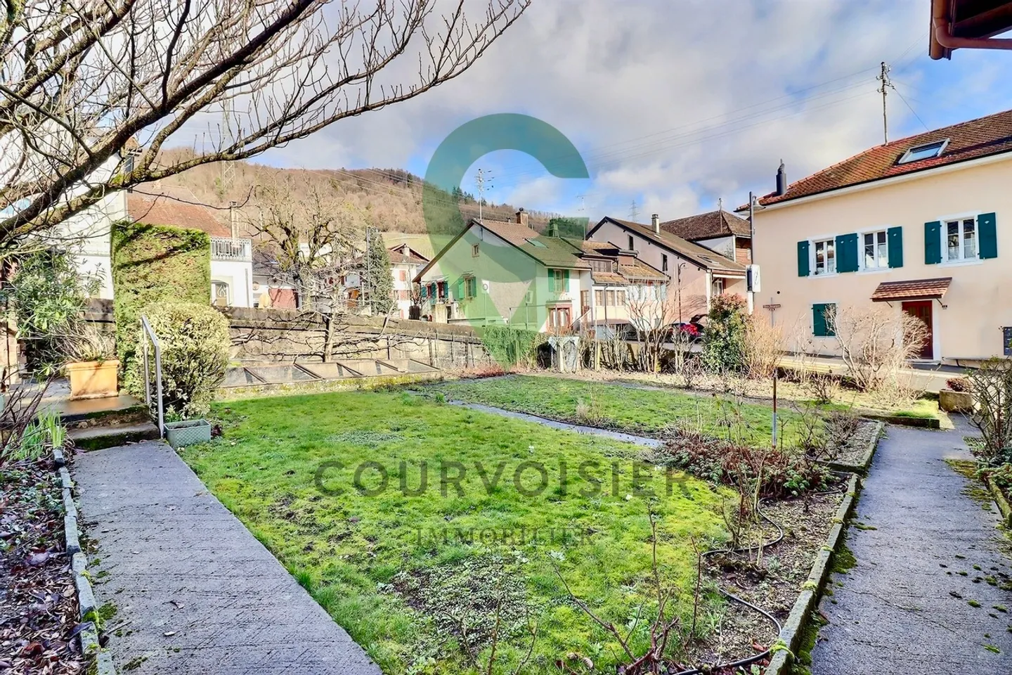 Spacious village house with character and great potential - Photo 16 of 21