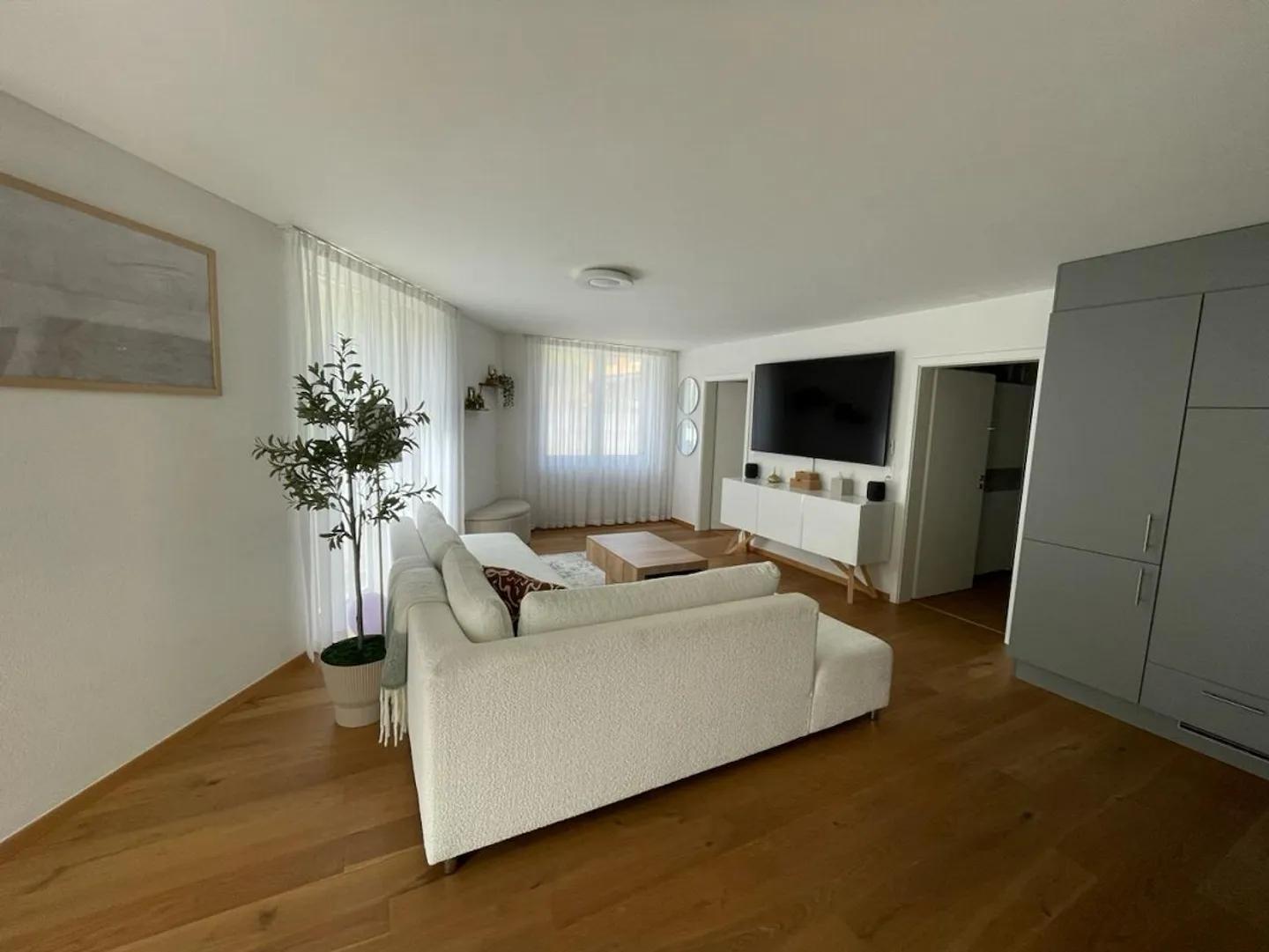 Modern 4.5-room apartment with terrace for rent - Photo 1 of 12