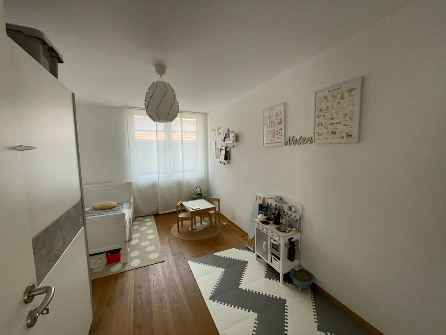 Modern 4.5-room apartment with terrace for rent - Photo 8 of 12