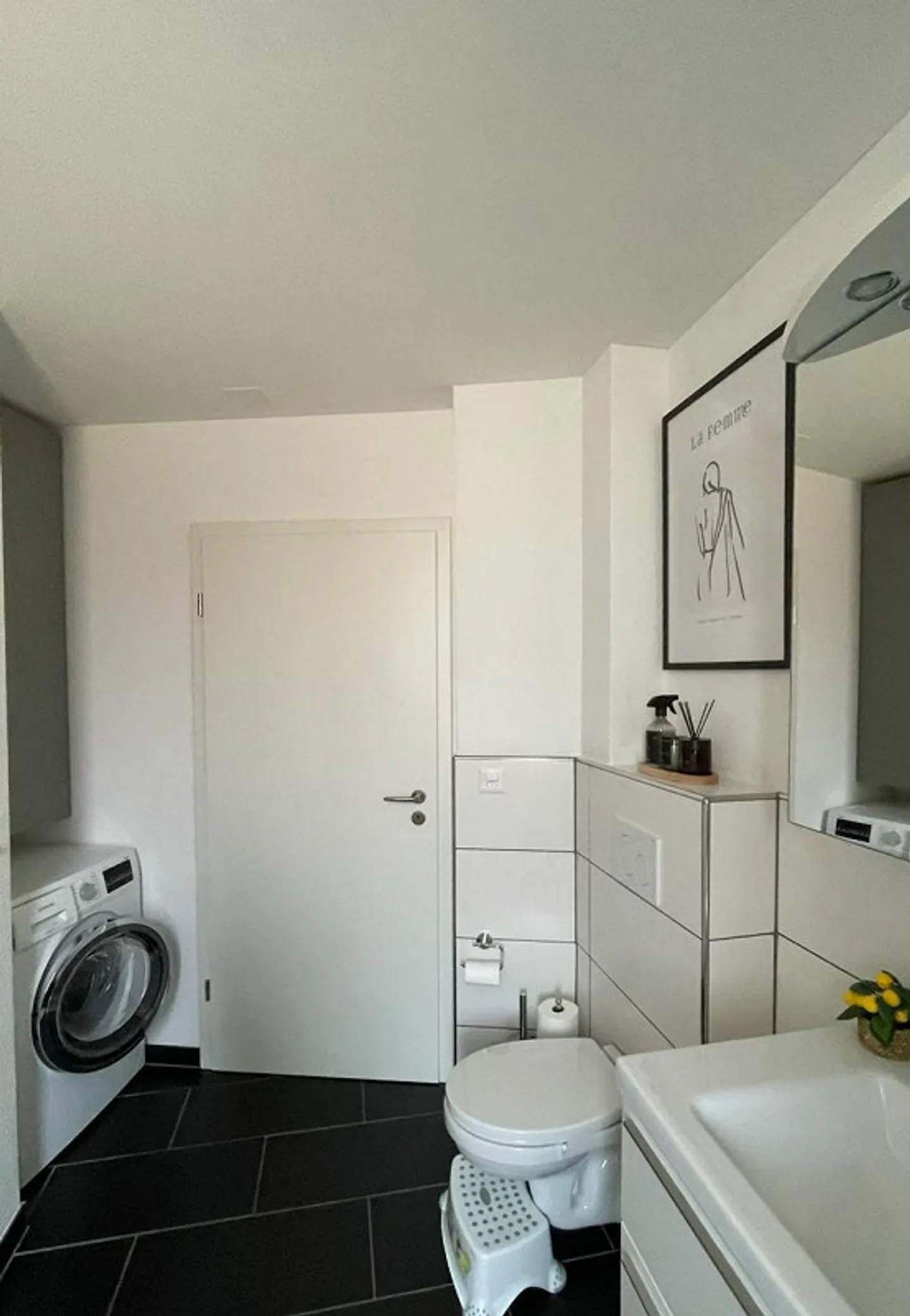 Modern 4.5-room apartment with terrace for rent - Photo 10 of 12