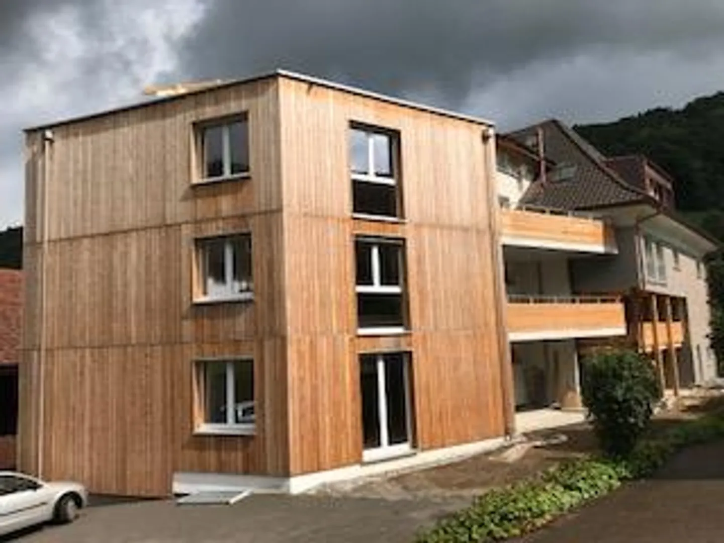 Modern 4.5-room apartment with terrace for rent - Photo 11 of 12