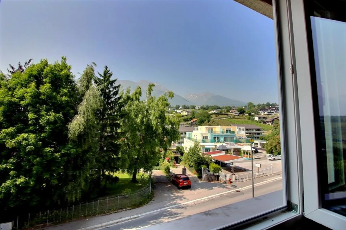 Charming 3-room apartment in Champlan, ideally located - Photo 7 of 9