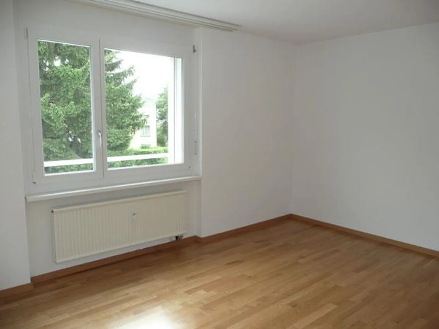 Ruhige und grüne Wohnlage! - Foto 3 von 5