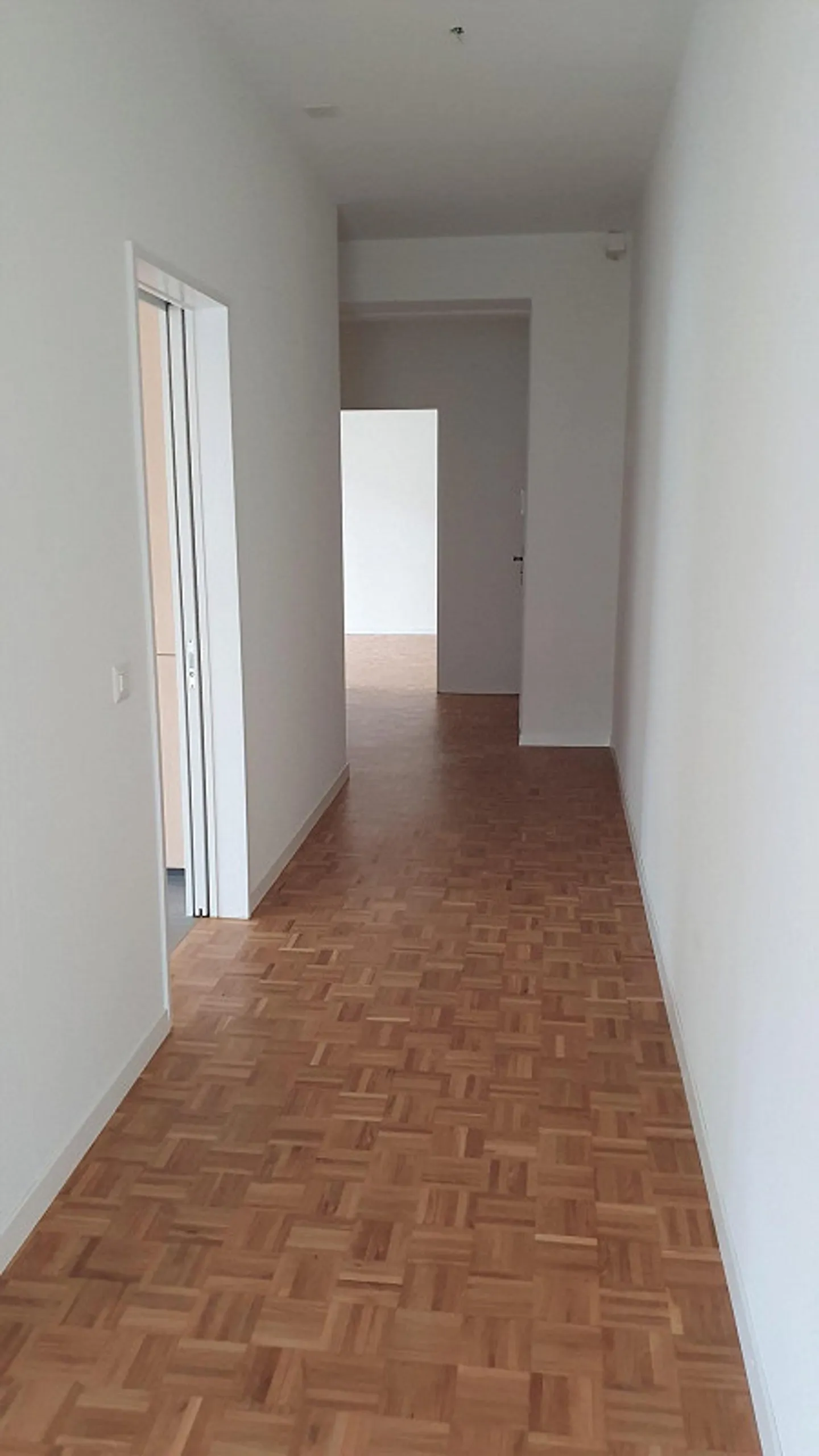 2.5 Room Apartment in Zurich - Photo 8 of 8