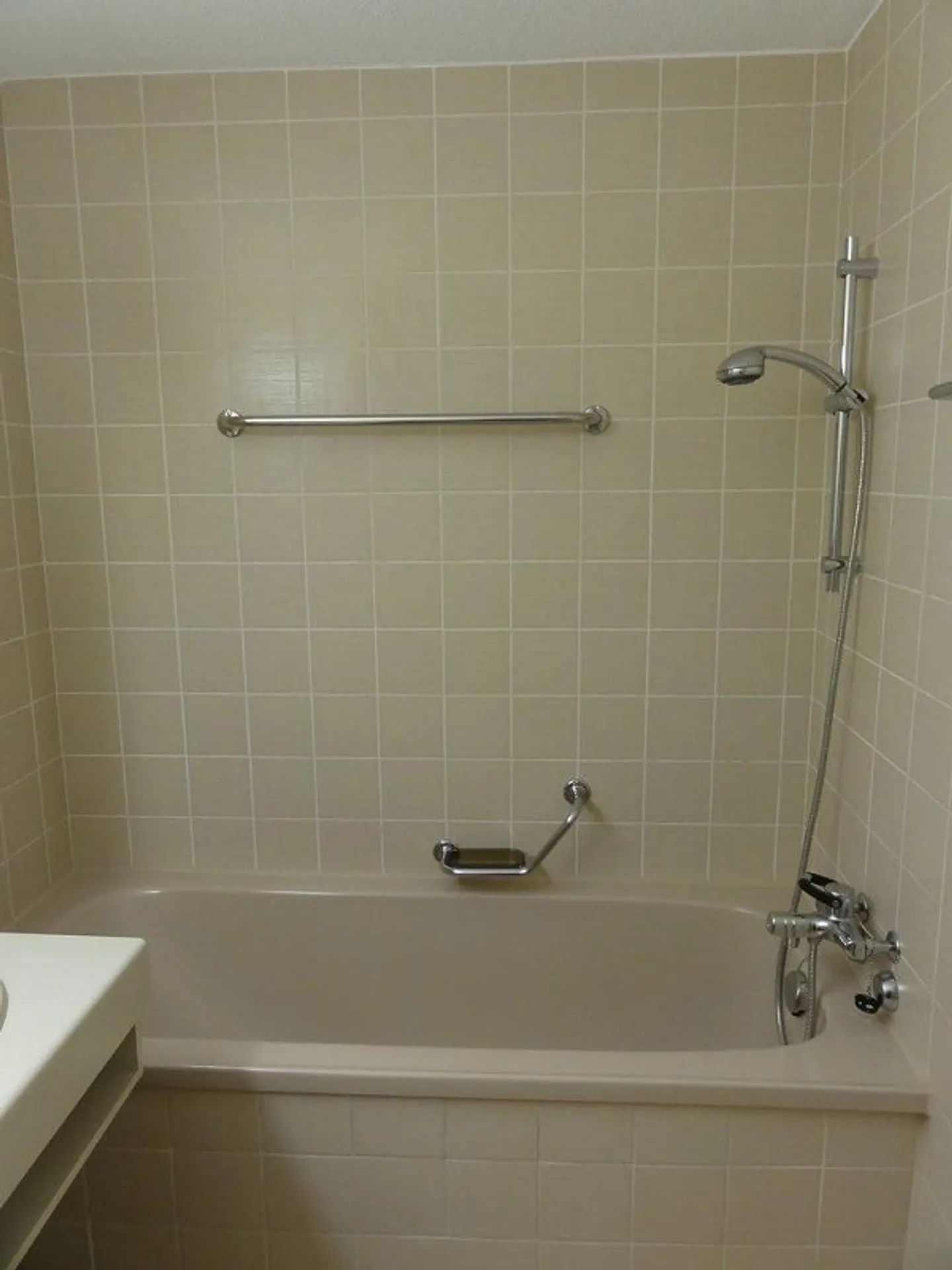 Appartement adapté aux enfants et dans un cadre verdoyant ! - Photo 3 sur 10