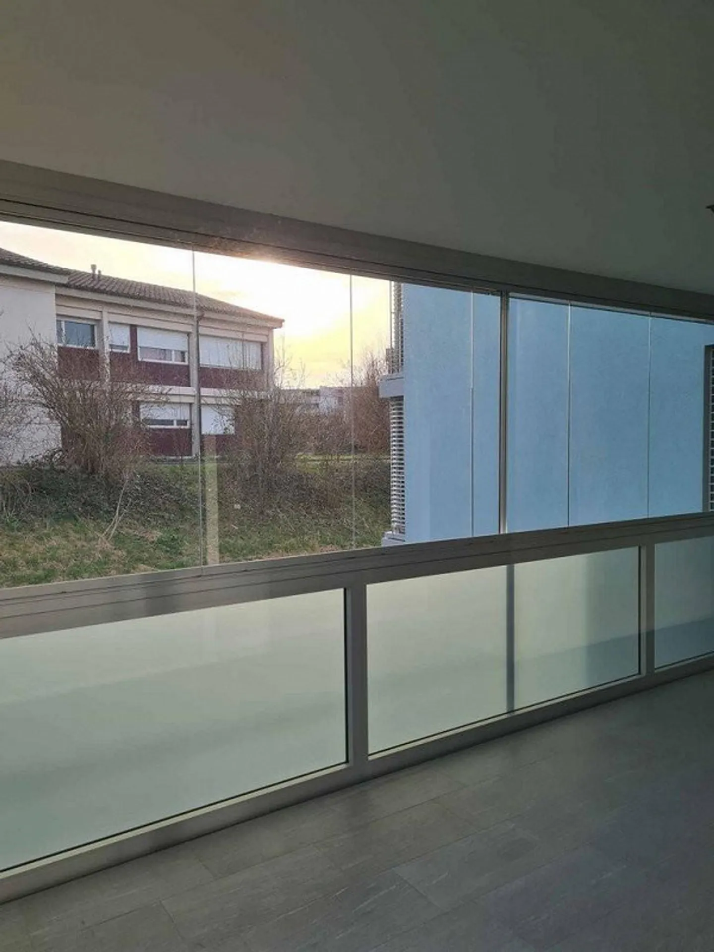 Grosszügig und komfortabel - Foto 3 von 11