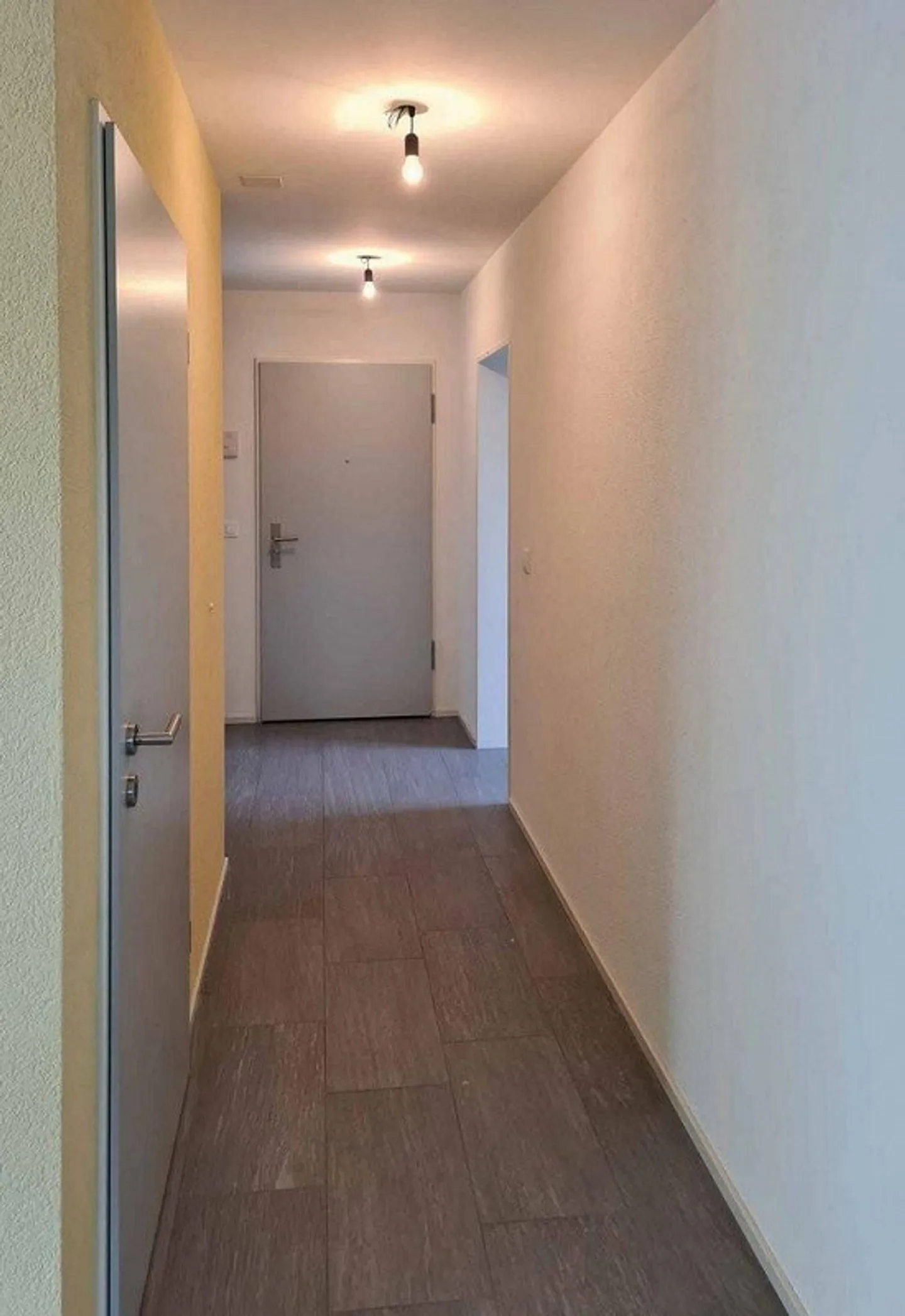 Grosszügig und komfortabel - Foto 10 von 11