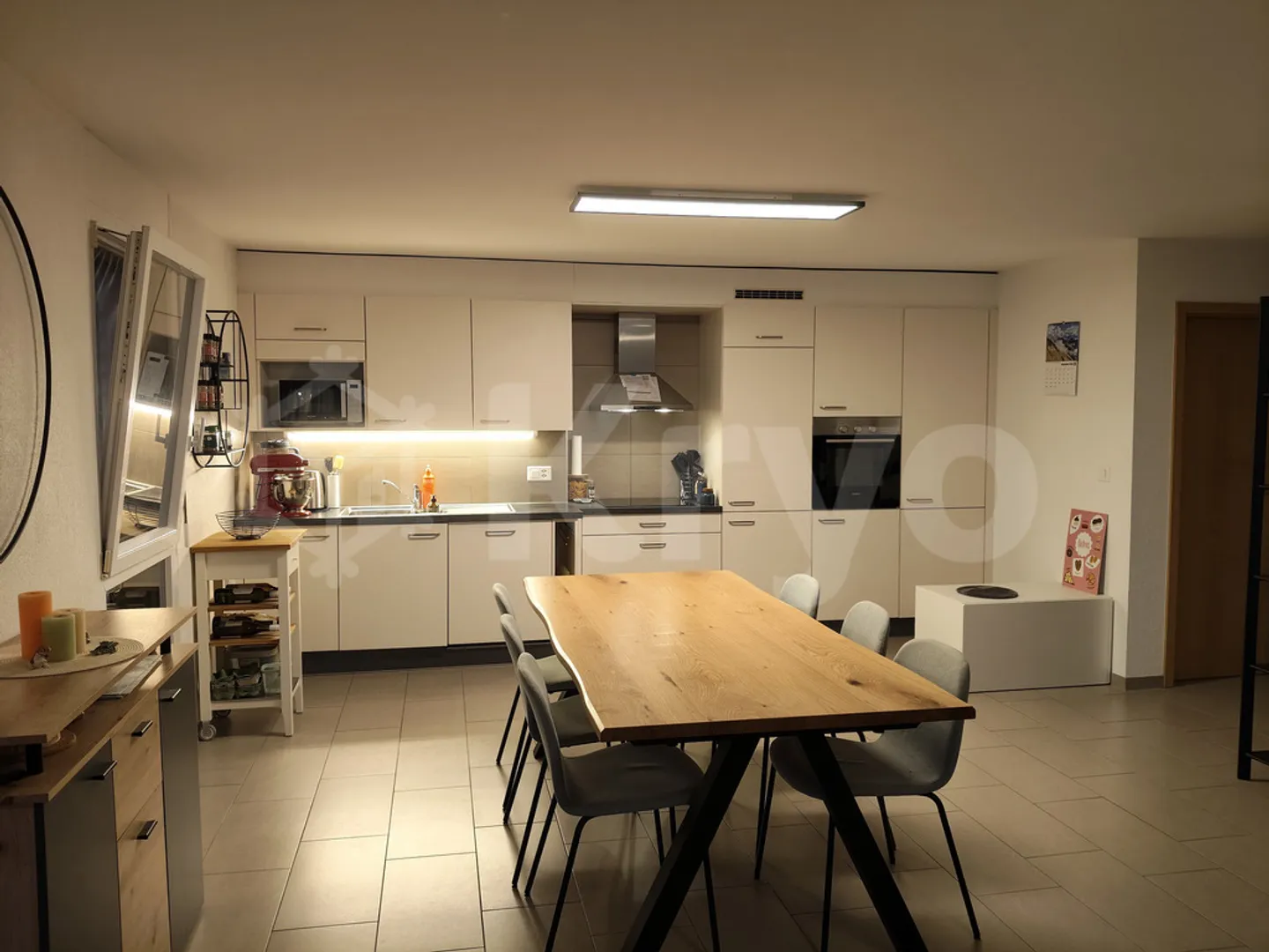FIEZ 6A, appartamento di 3.5 locali in una zona tranquilla e verde - Foto 2 di 7