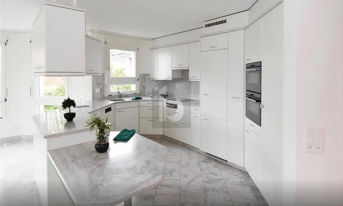 Geräumige Wohnung mit Alpenblick - Foto 3 von 6