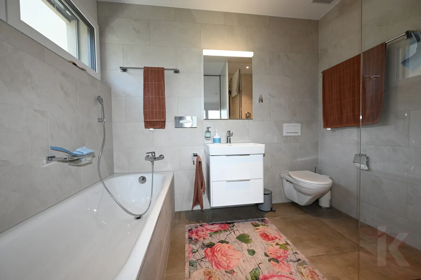 Stilvolle Gartenwohnung in Trimmis - Foto 9 von 13