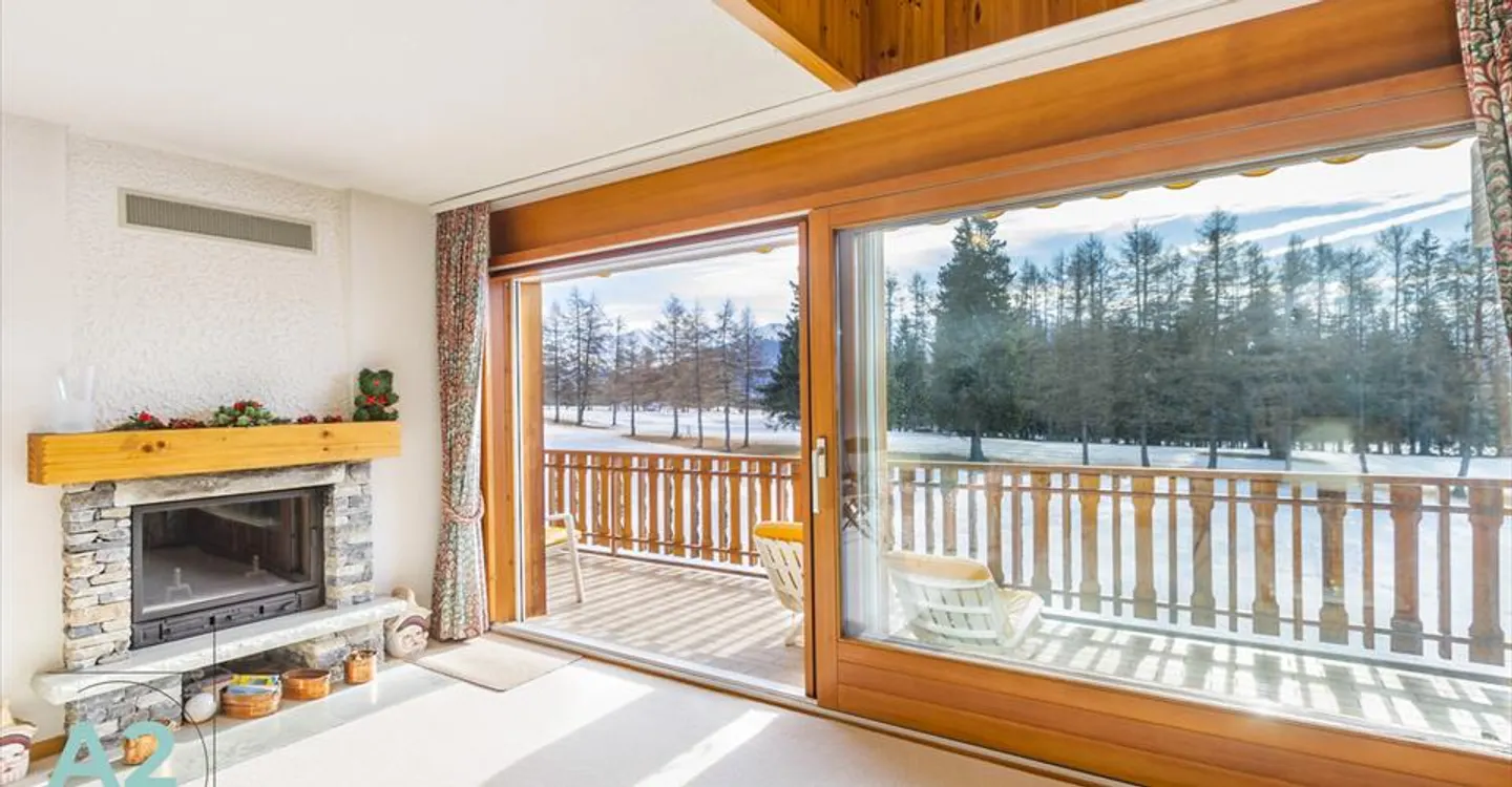 Attic Apartment on Golf - Photo 3 of 12