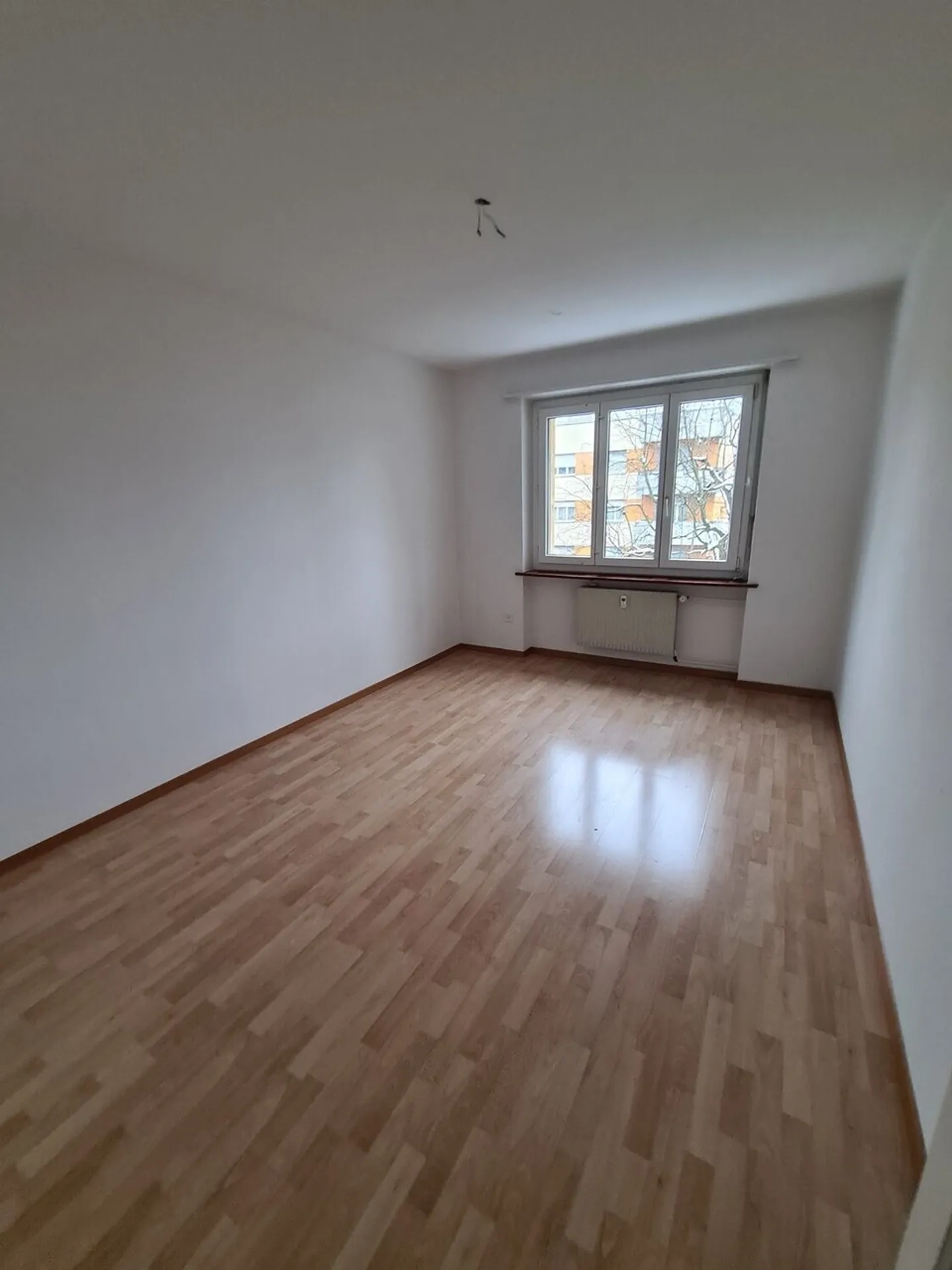 Appartamento 3.5 locali al 2° piano con balcone - Foto 8 di 10