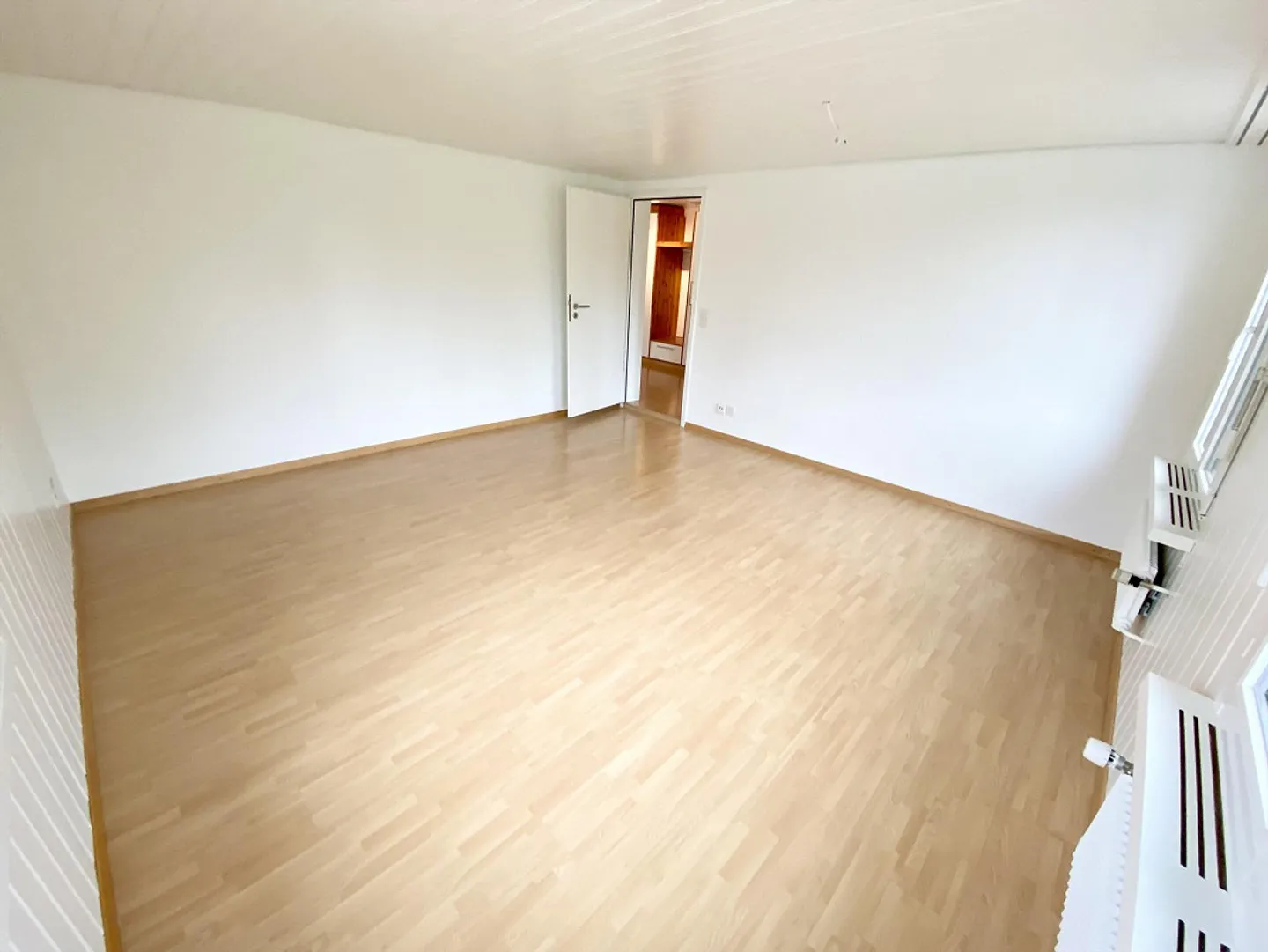 Appartement confortable de 4½ pièces dans une maison de 3 familles bien entretenue - Photo 7 sur 17