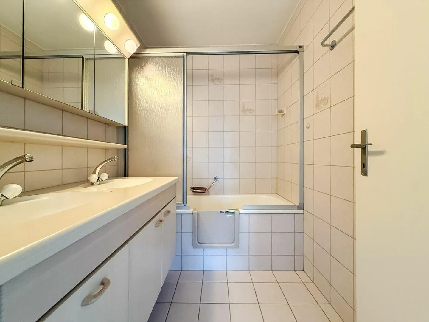 Appartamento 3.5 locali con vista panoramica - Foto 6 di 9