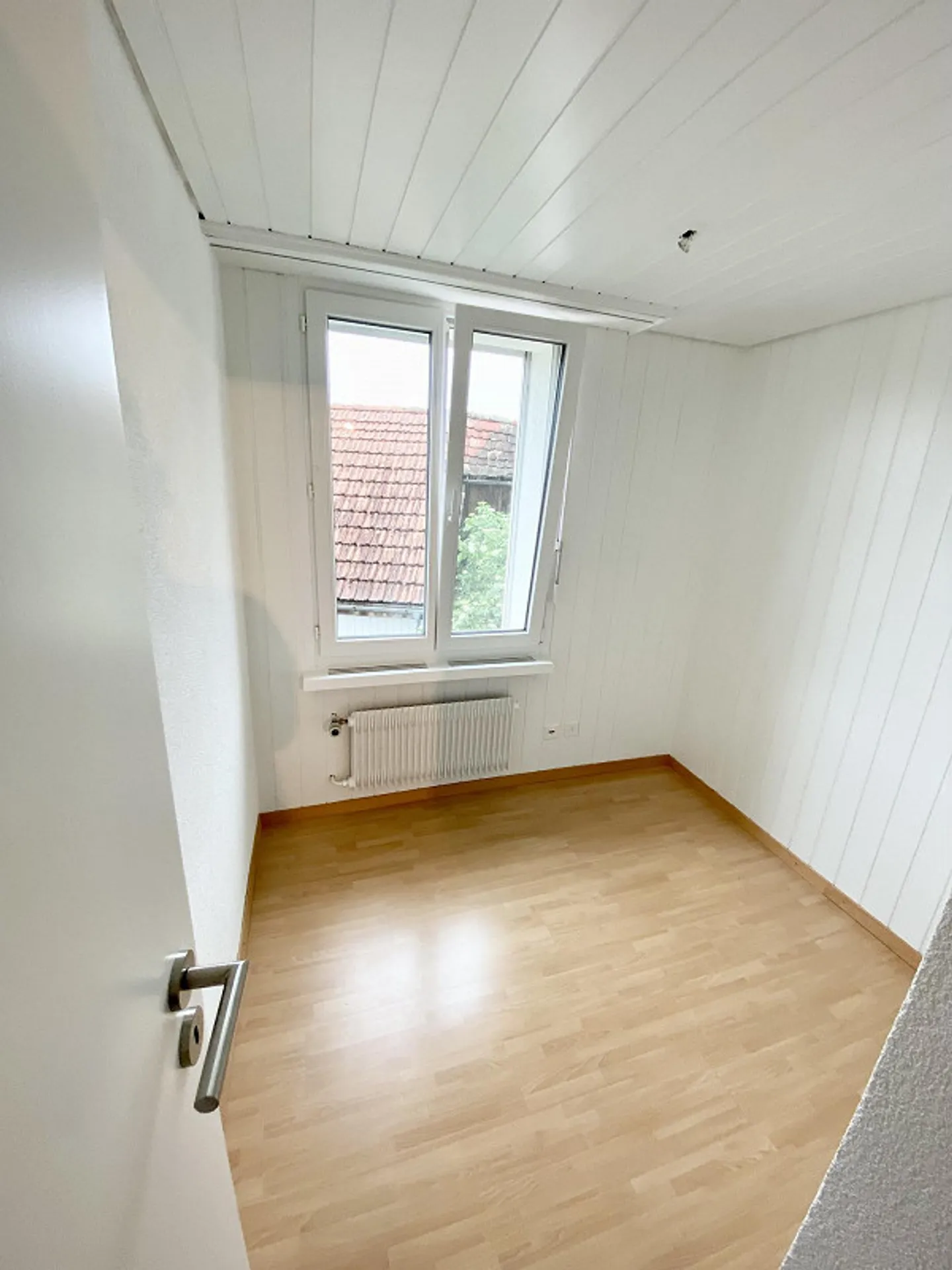 Appartement confortable de 4½ pièces dans une maison de 3 familles bien entretenue - Photo 12 sur 17