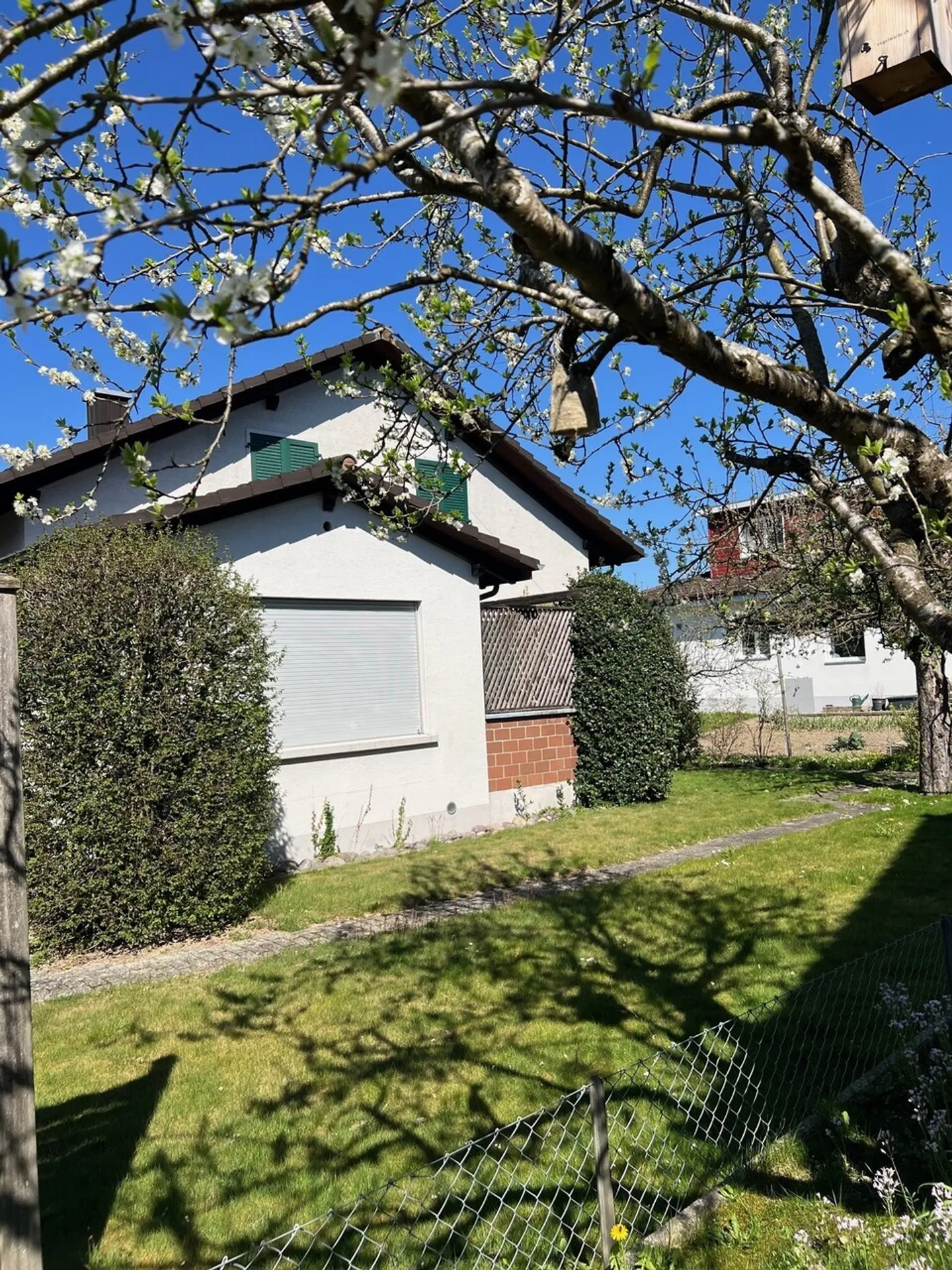 Zuhause ist dort, wo man sich wohlfühlt
Freistehendes EFH in Staufen - Foto 1 von 9