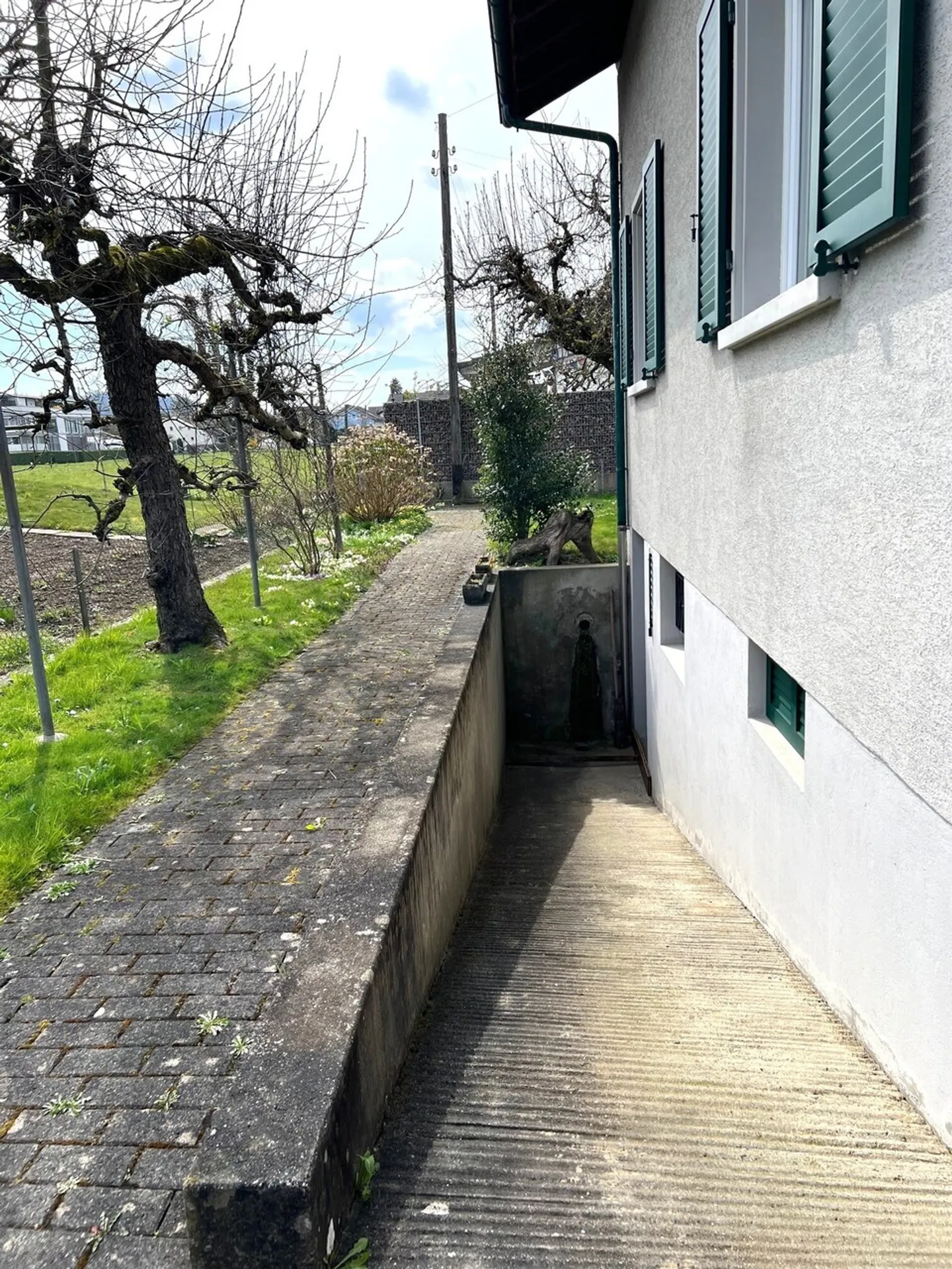 Zuhause ist dort, wo man sich wohlfühlt
Freistehendes EFH in Staufen - Foto 6 von 9