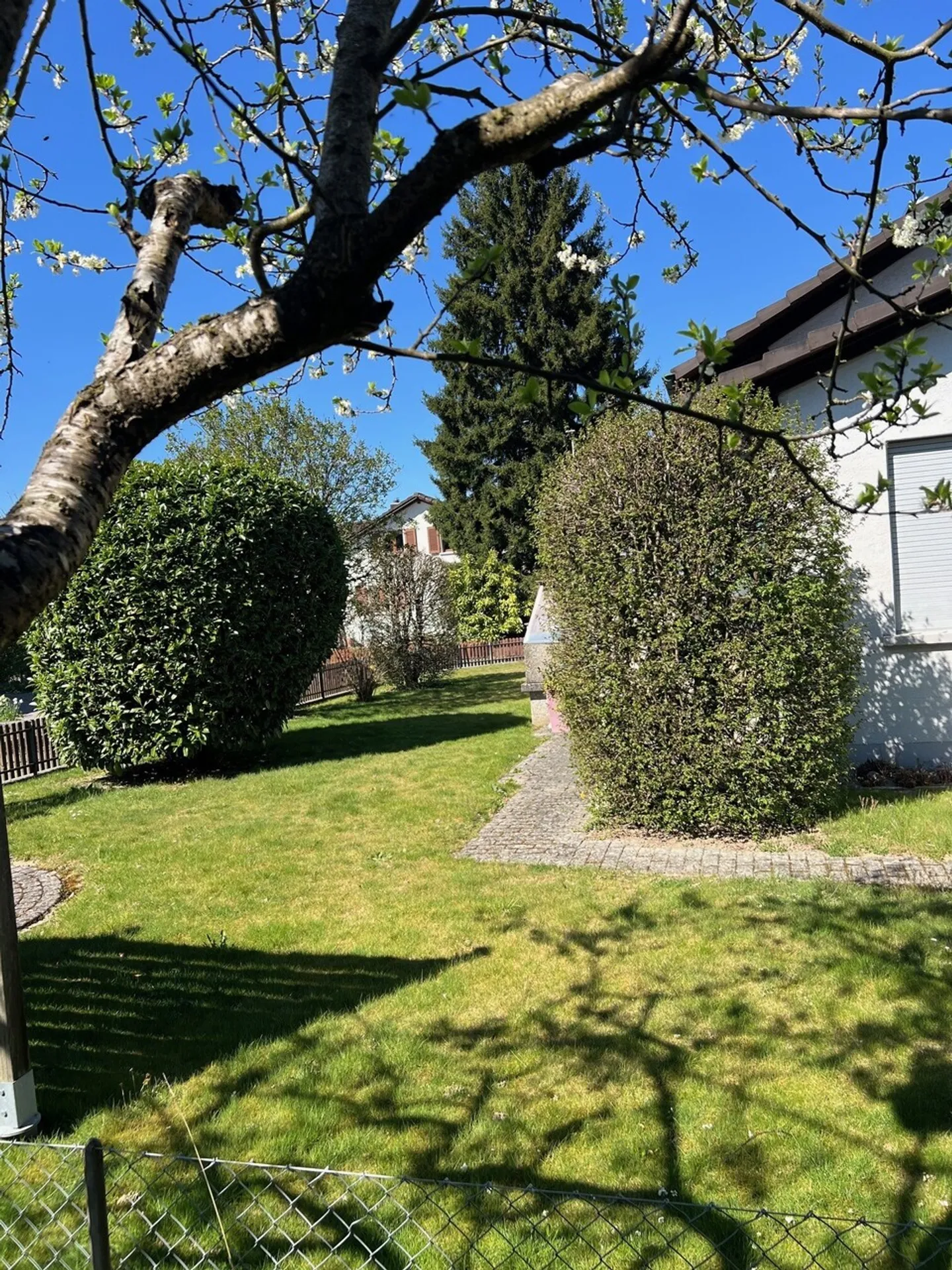 Zuhause ist dort, wo man sich wohlfühlt
Freistehendes EFH in Staufen - Foto 7 von 9
