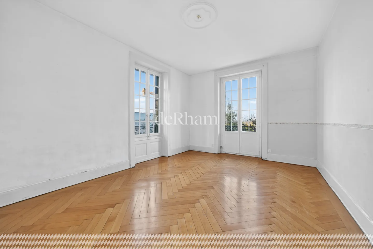 Proprietà caratteristica di 7,5 stanze con giardino - Foto 8 di 12