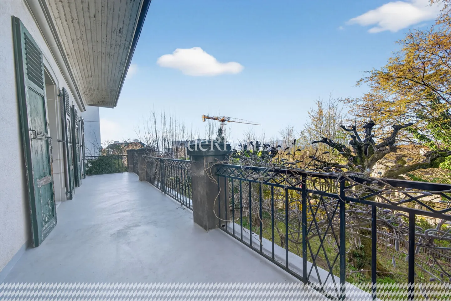 Proprietà caratteristica di 7,5 stanze con giardino - Foto 10 di 12