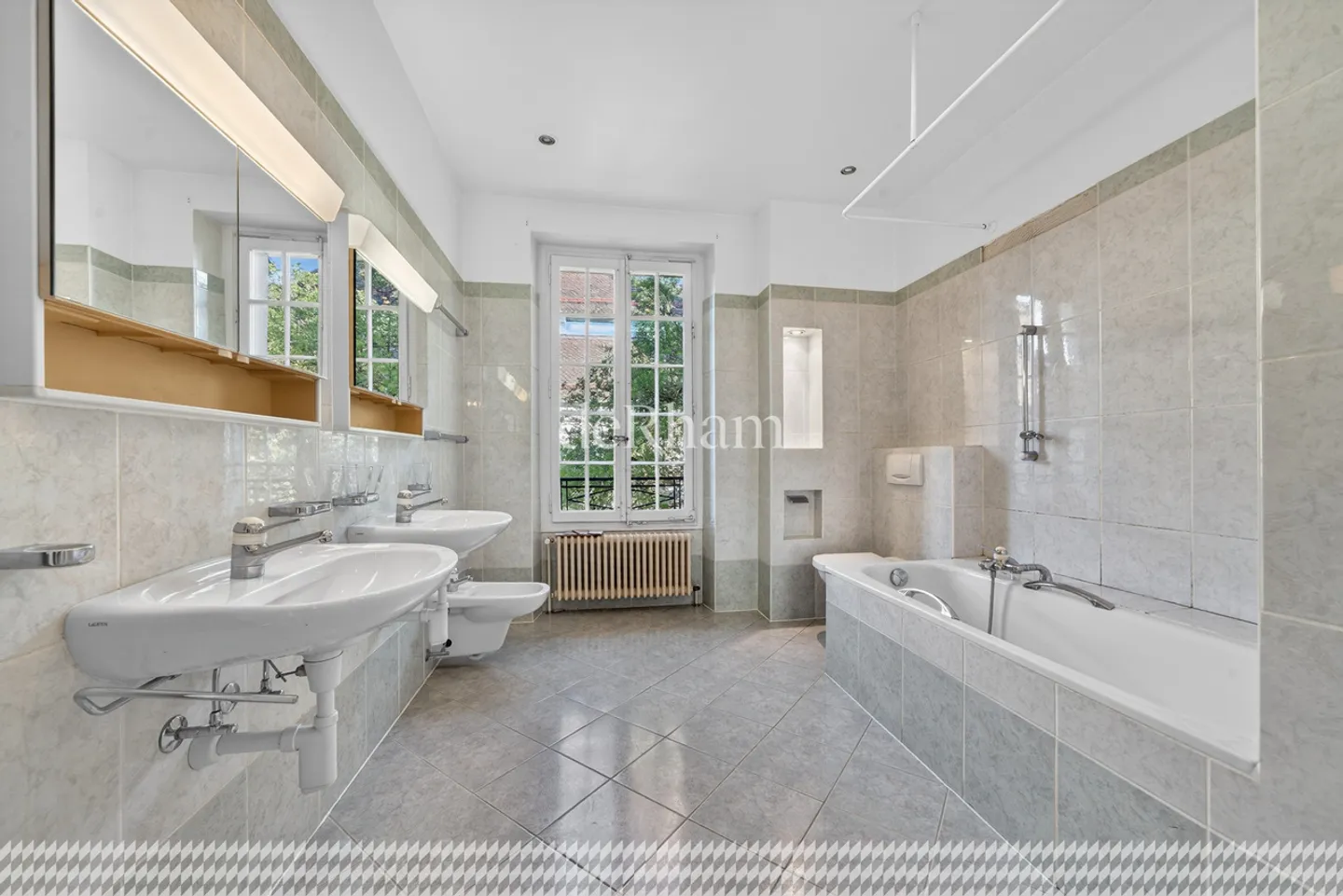 Proprietà caratteristica di 7,5 stanze con giardino - Foto 11 di 12