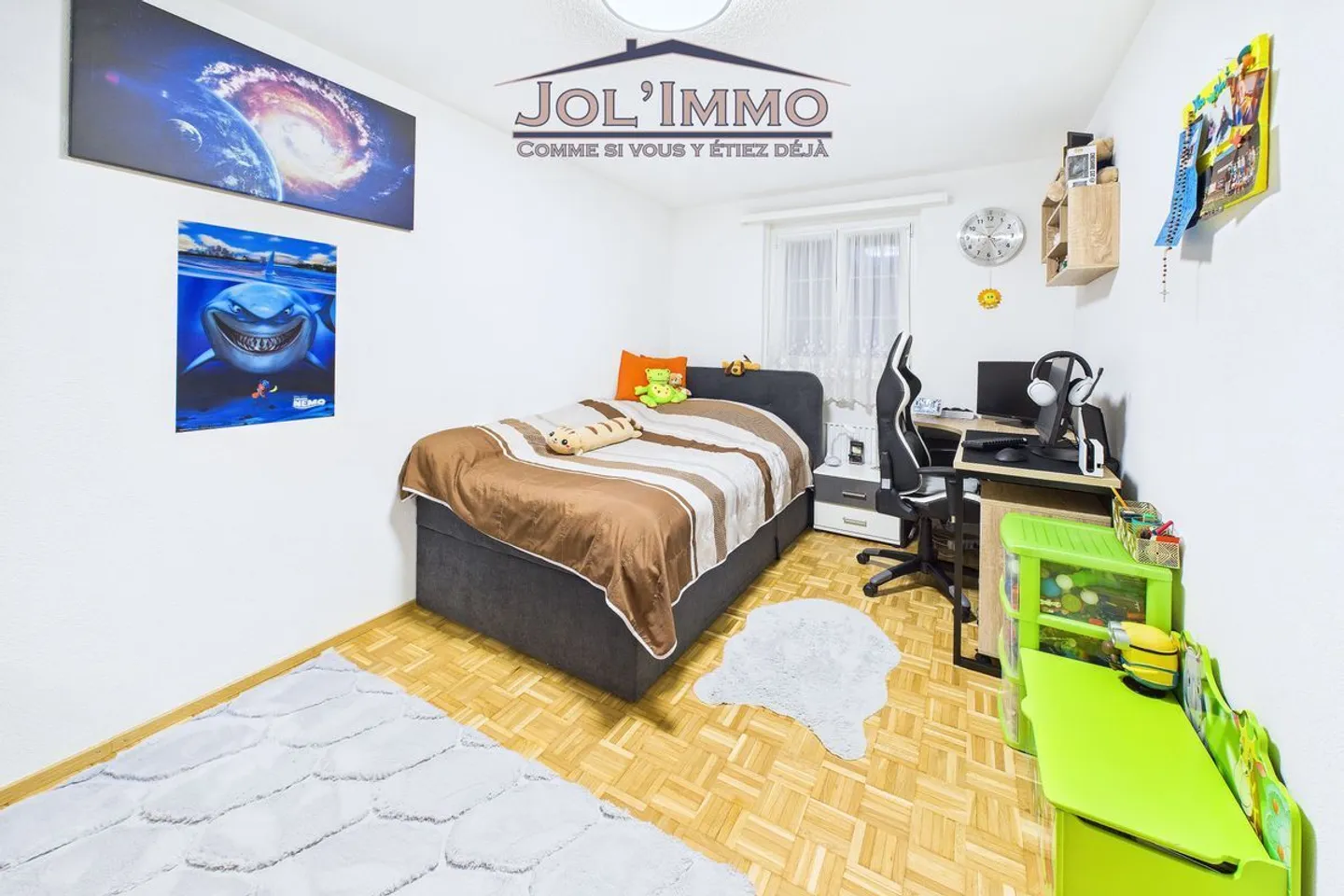 Geräumige renovierte 5,5-Zimmer-Wohnung mit Kamin - 125 m² - Dombresson - Foto 5 von 9