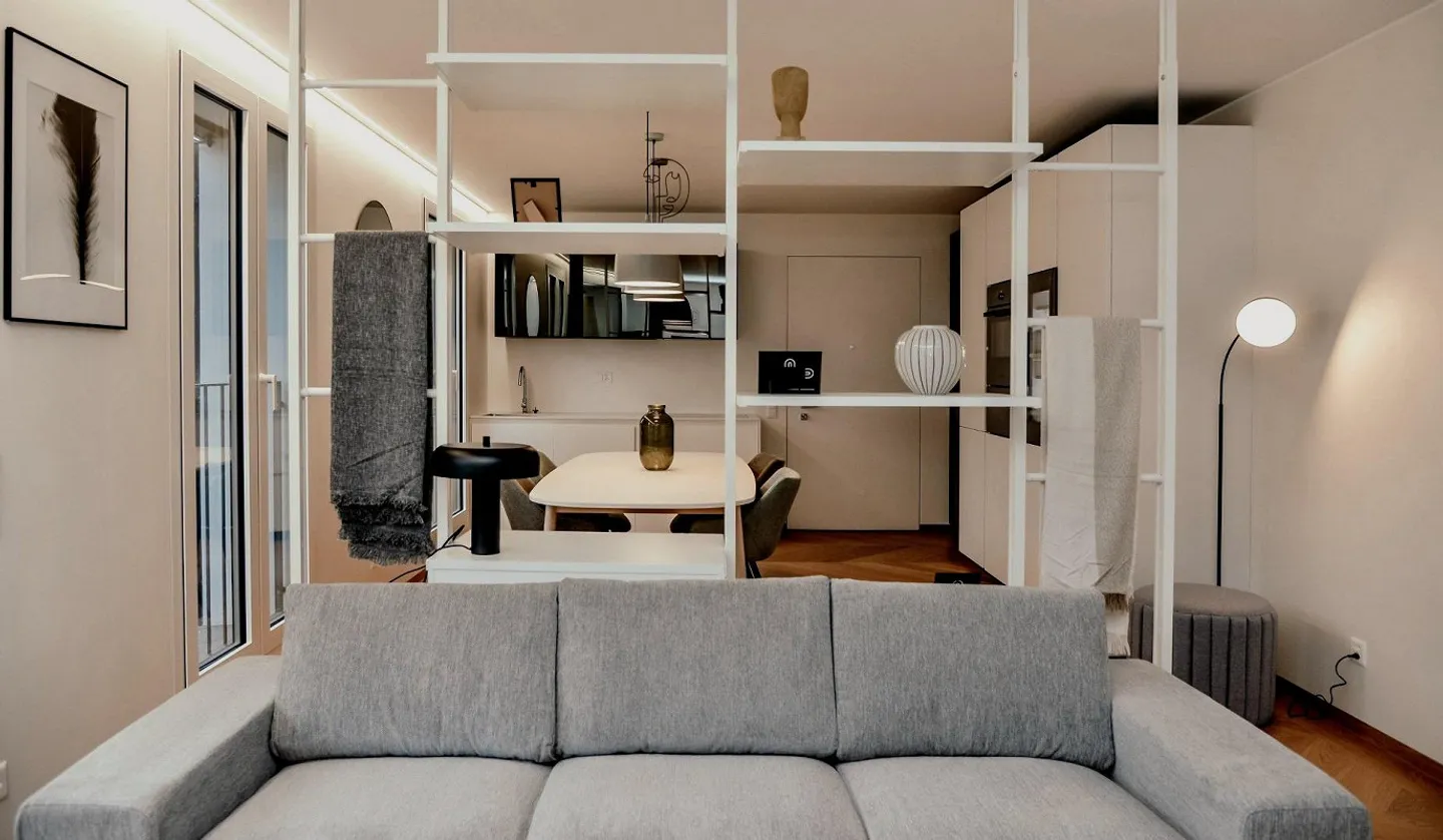APPARTEMENT FANTASTIQUE DE 3,5 PIÈCES - AVEC UNE MAGNIFIQUE VUE SUR LE LAC DE LUGANO - Photo 5 sur 13
