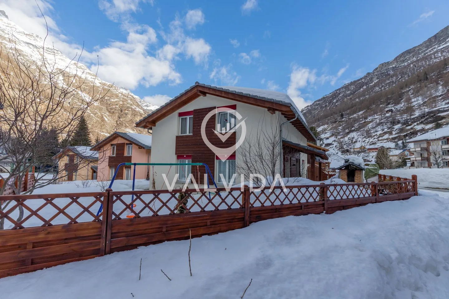Il tuo rifugio vicino a Zermatt - Incantevole casa unifamiliare a Täsch - Foto 2 di 24