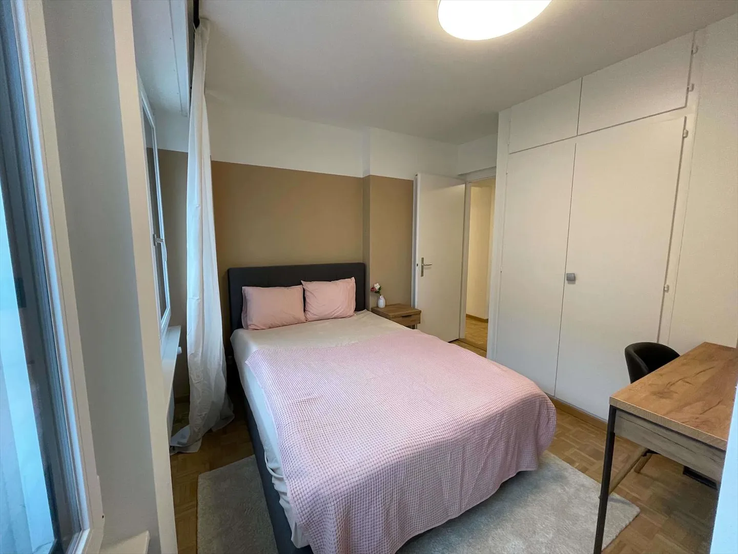 Room 1 piece - Photo 1 of 11