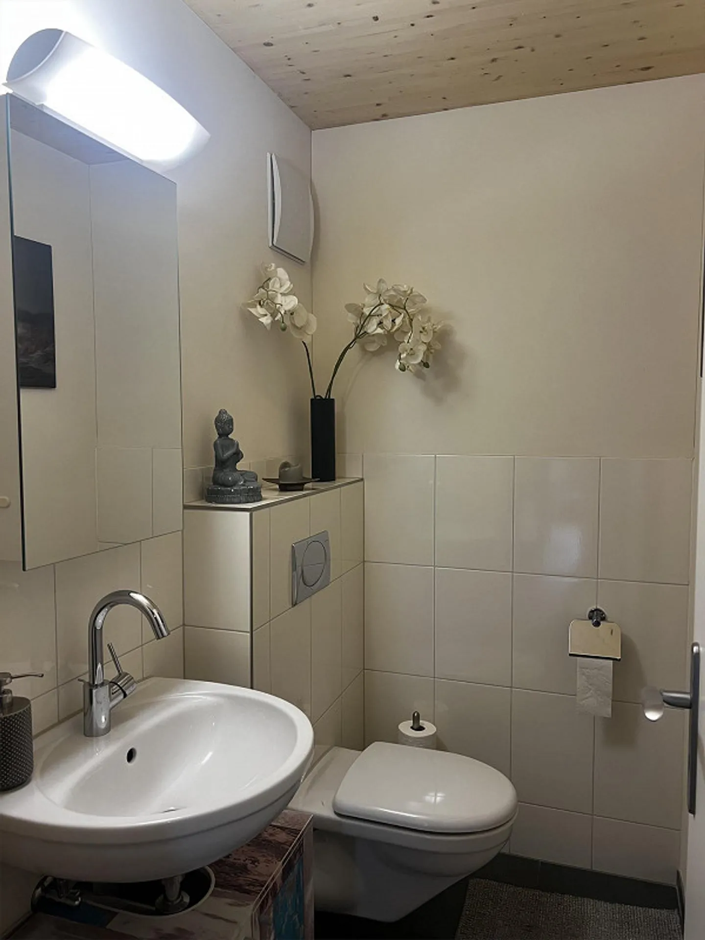 Charming 4.5-room apartment with balcony and panoramic view - Photo 11 of 15
