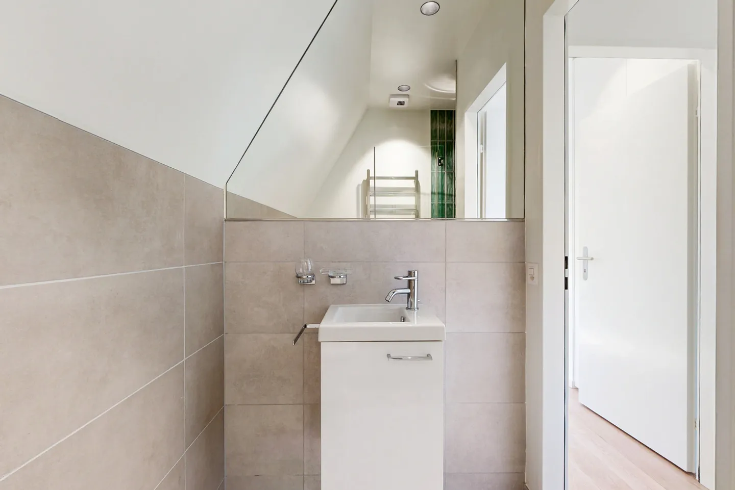 Superb apartment in a prestigious neighborhood! - Photo 8 of 9