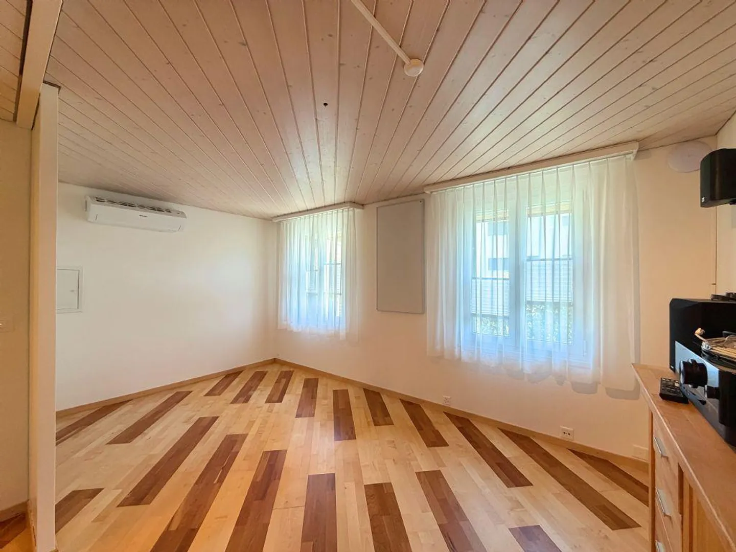 TINY HOUSE | ARIA CONDIZIONATA | POSTO A SEDERE - Foto 3 di 8