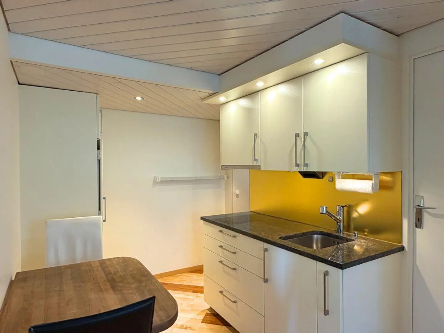TINY HOUSE | ARIA CONDIZIONATA | POSTO A SEDERE - Foto 4 di 8